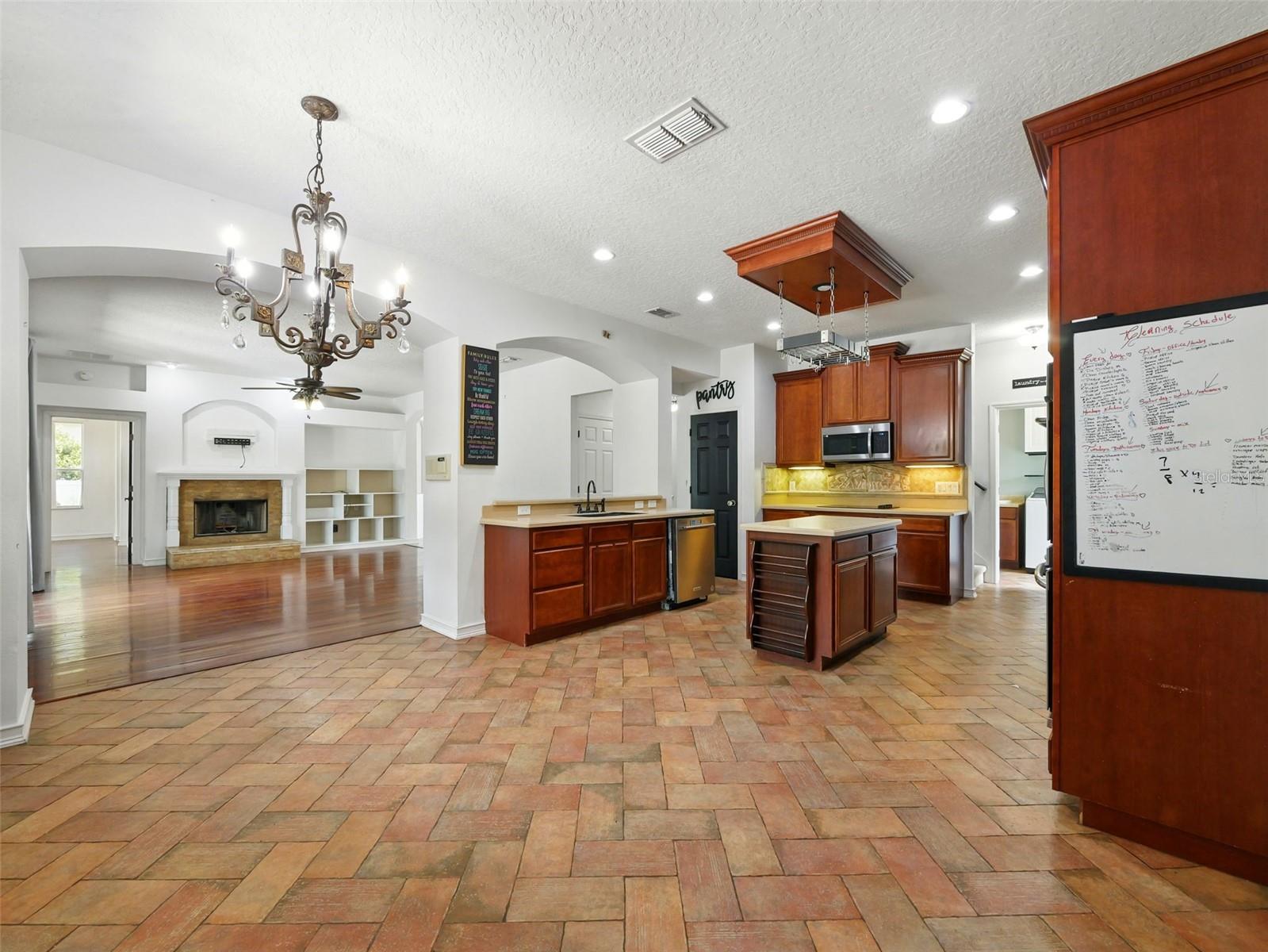 3234 CYPRESS GROVE DR, EUSTIS, FL, 32736
