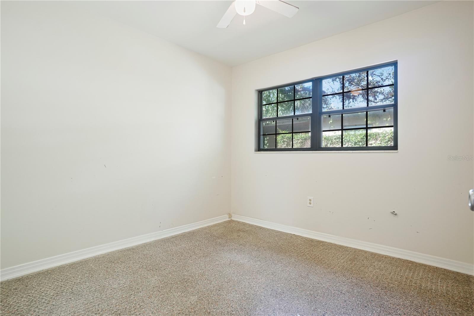 124 E 119TH AVE, TAMPA, FL, 33612