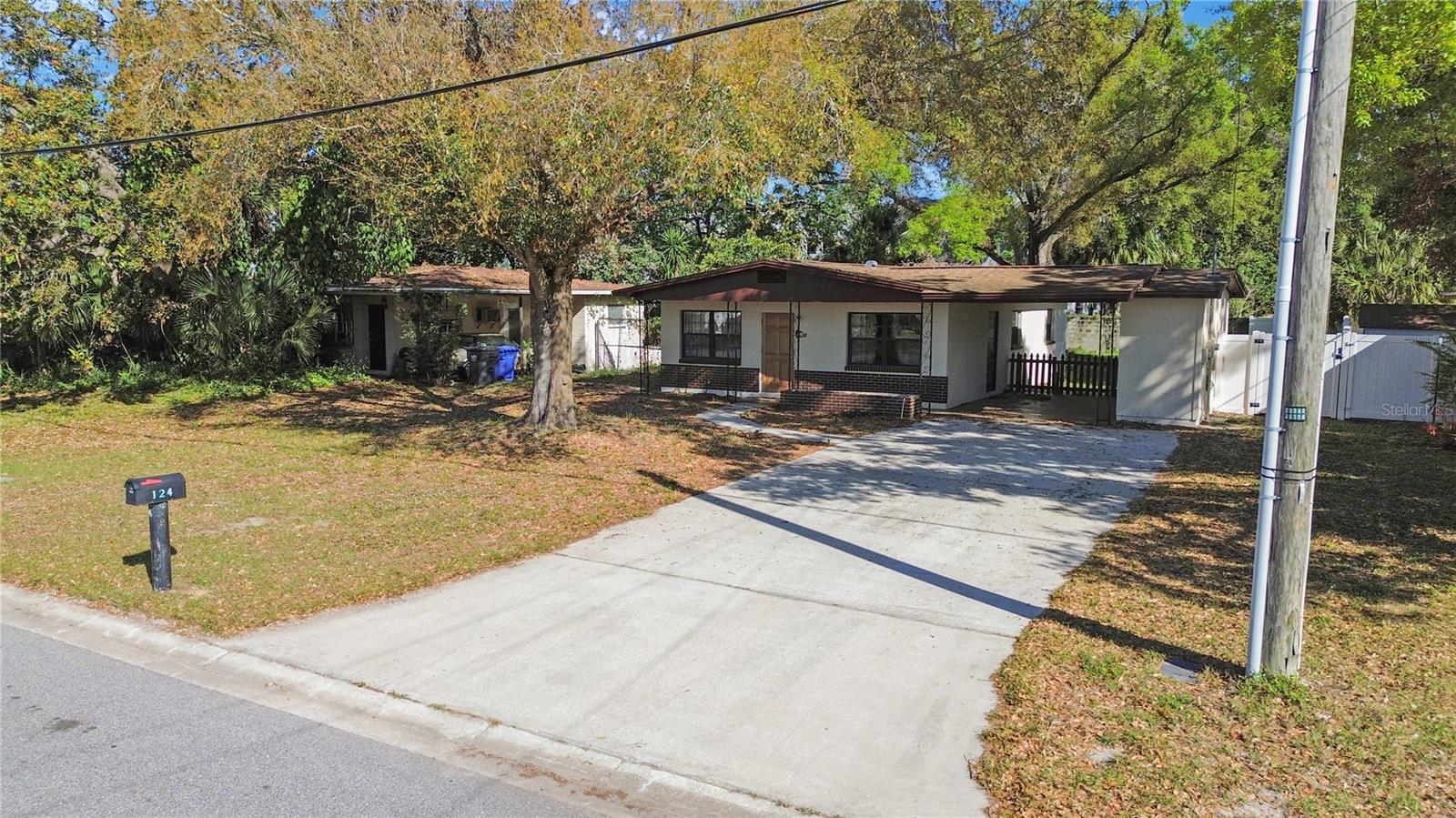124 E 119TH AVE, TAMPA, FL, 33612