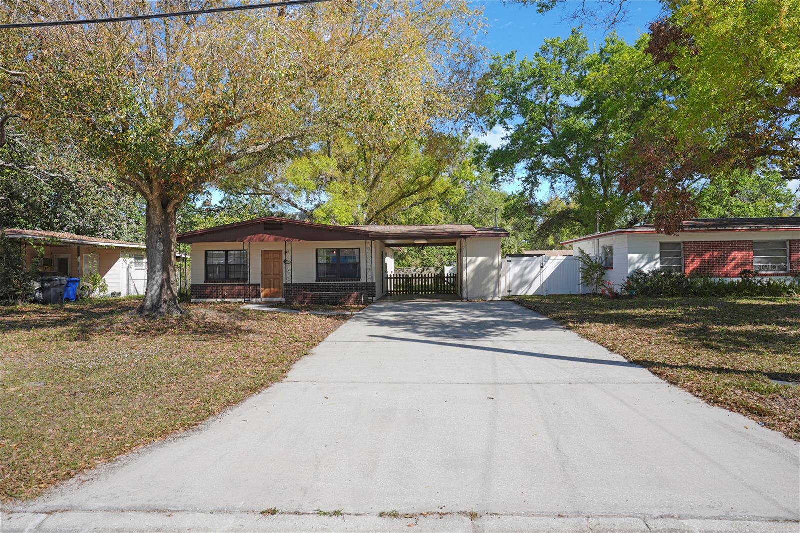 124 E 119TH AVE, TAMPA, FL, 33612