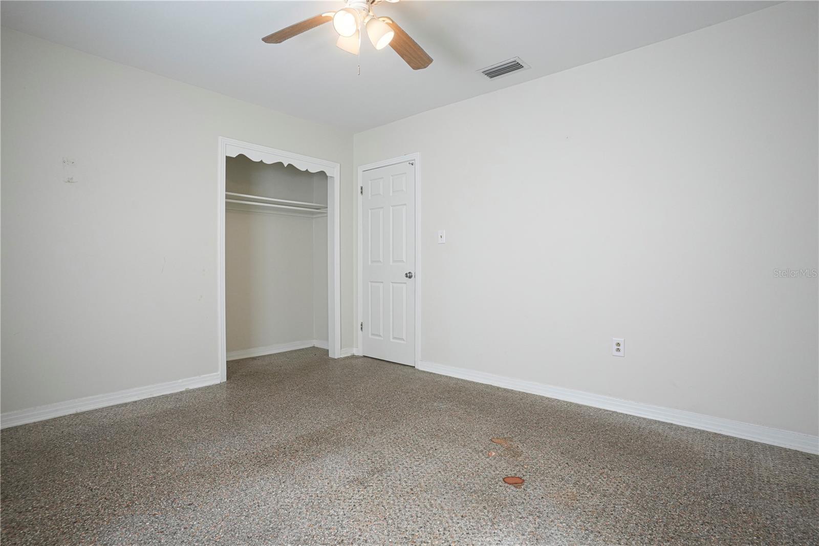124 E 119TH AVE, TAMPA, FL, 33612