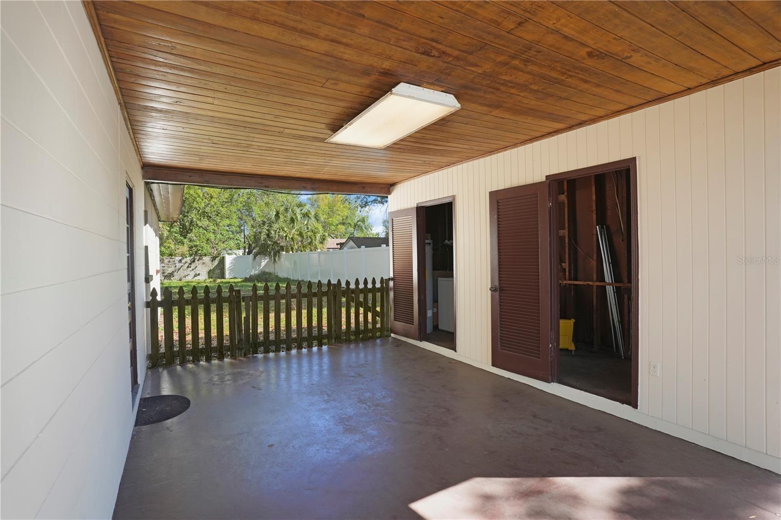 124 E 119TH AVE, TAMPA, FL, 33612