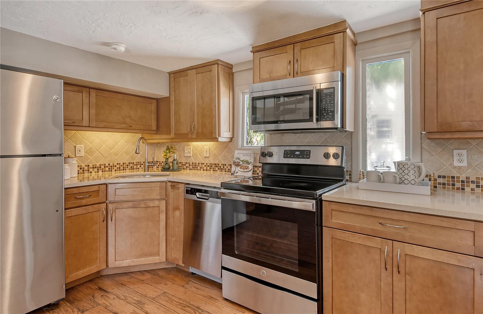 433 N OSPREY AVE, SARASOTA, FL, 34236