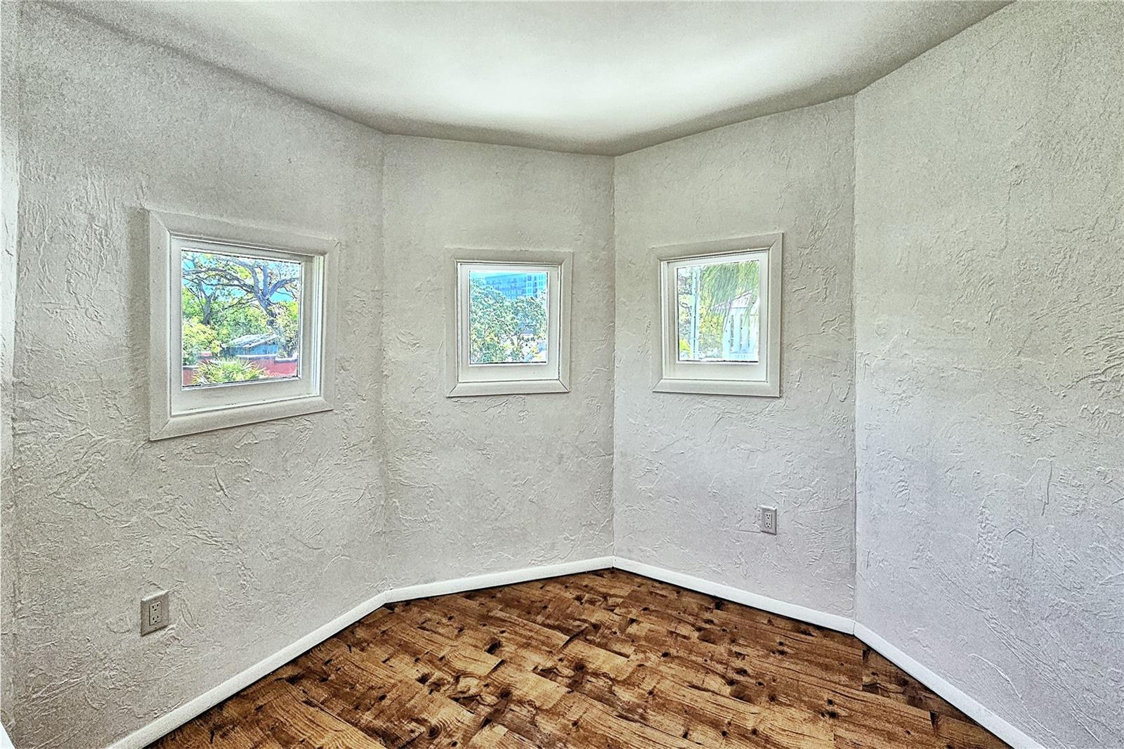 433 N OSPREY AVE, SARASOTA, FL, 34236