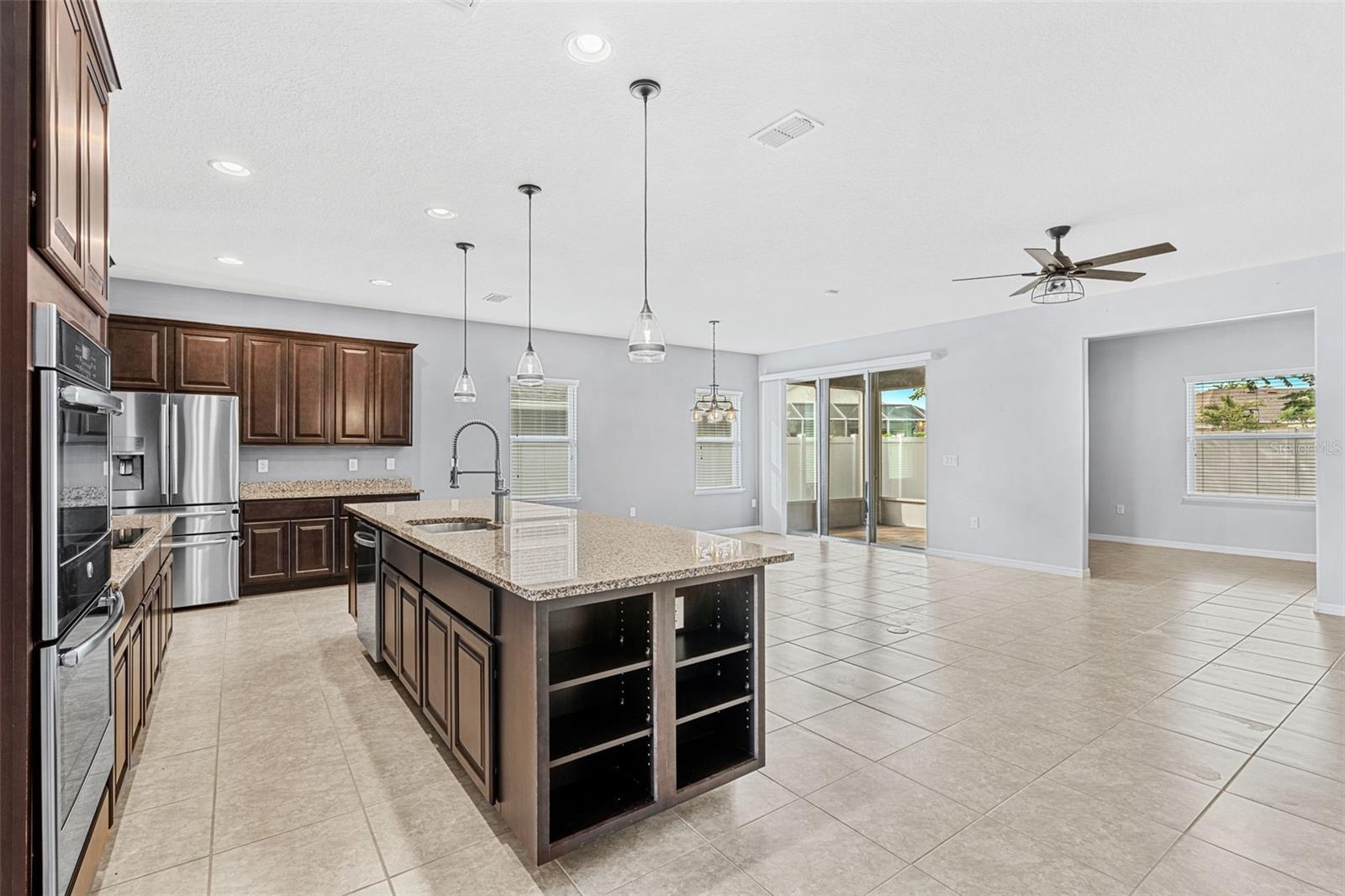 305 BREAKAWAY TRL, TITUSVILLE, FL, 32780