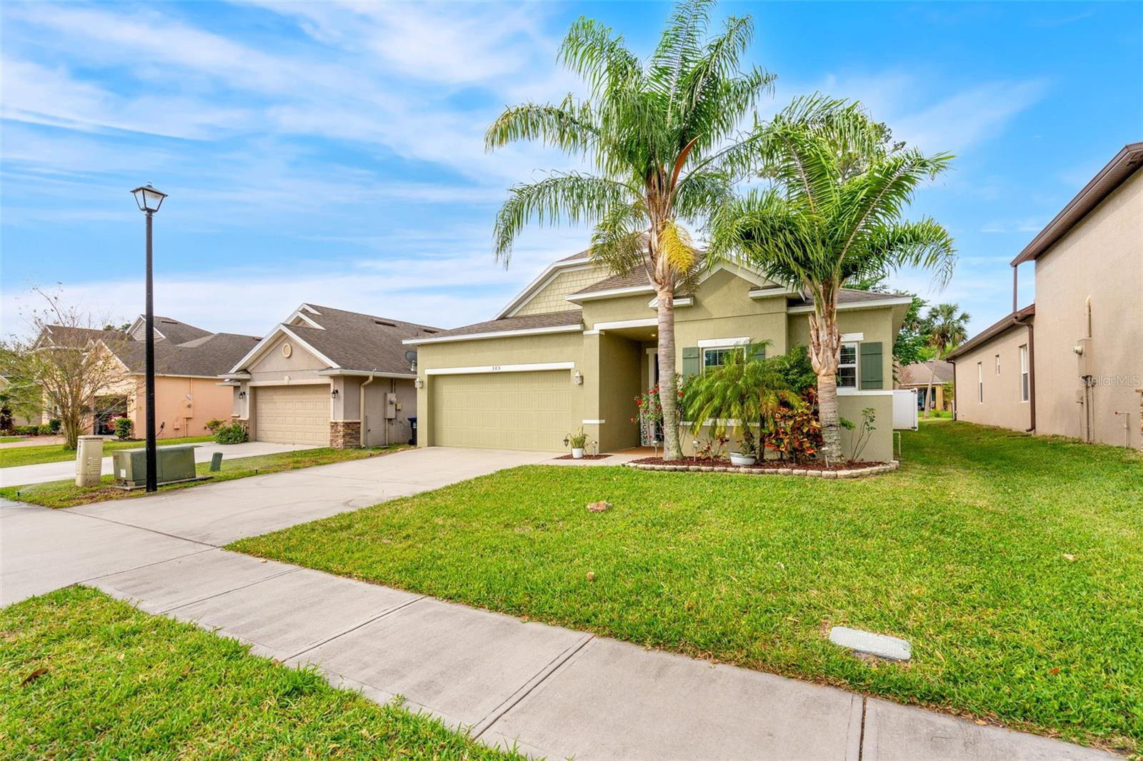 305 BREAKAWAY TRL, TITUSVILLE, FL, 32780