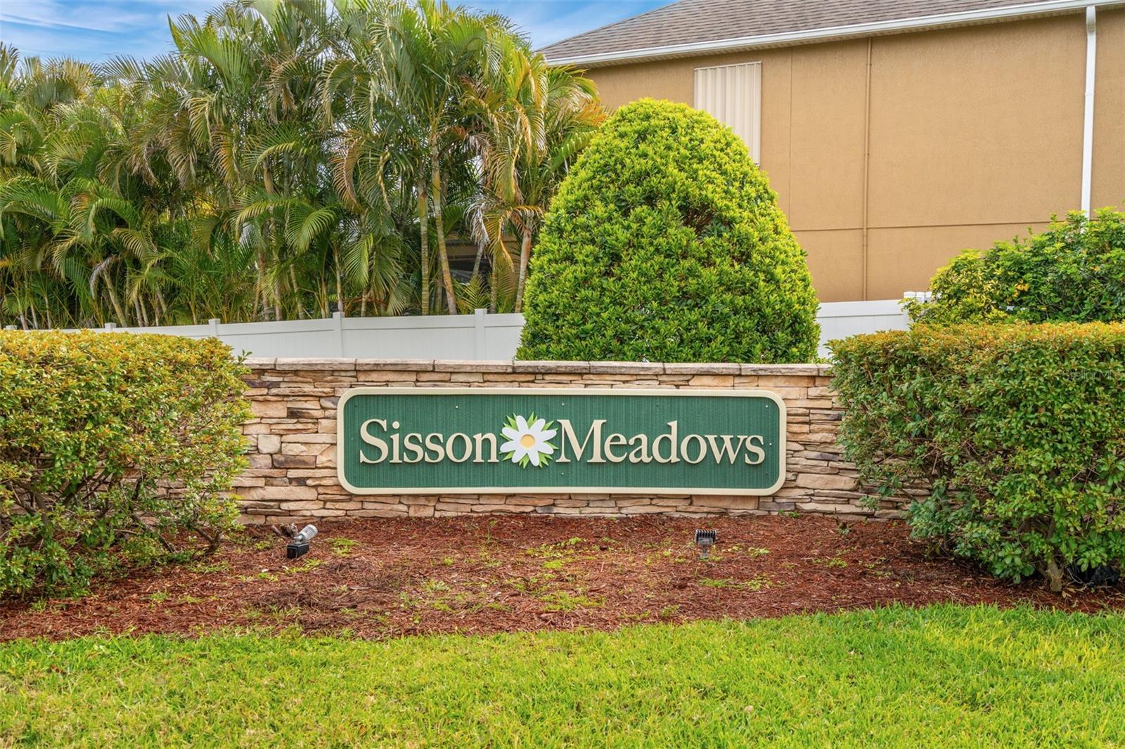 305 BREAKAWAY TRL, TITUSVILLE, FL, 32780