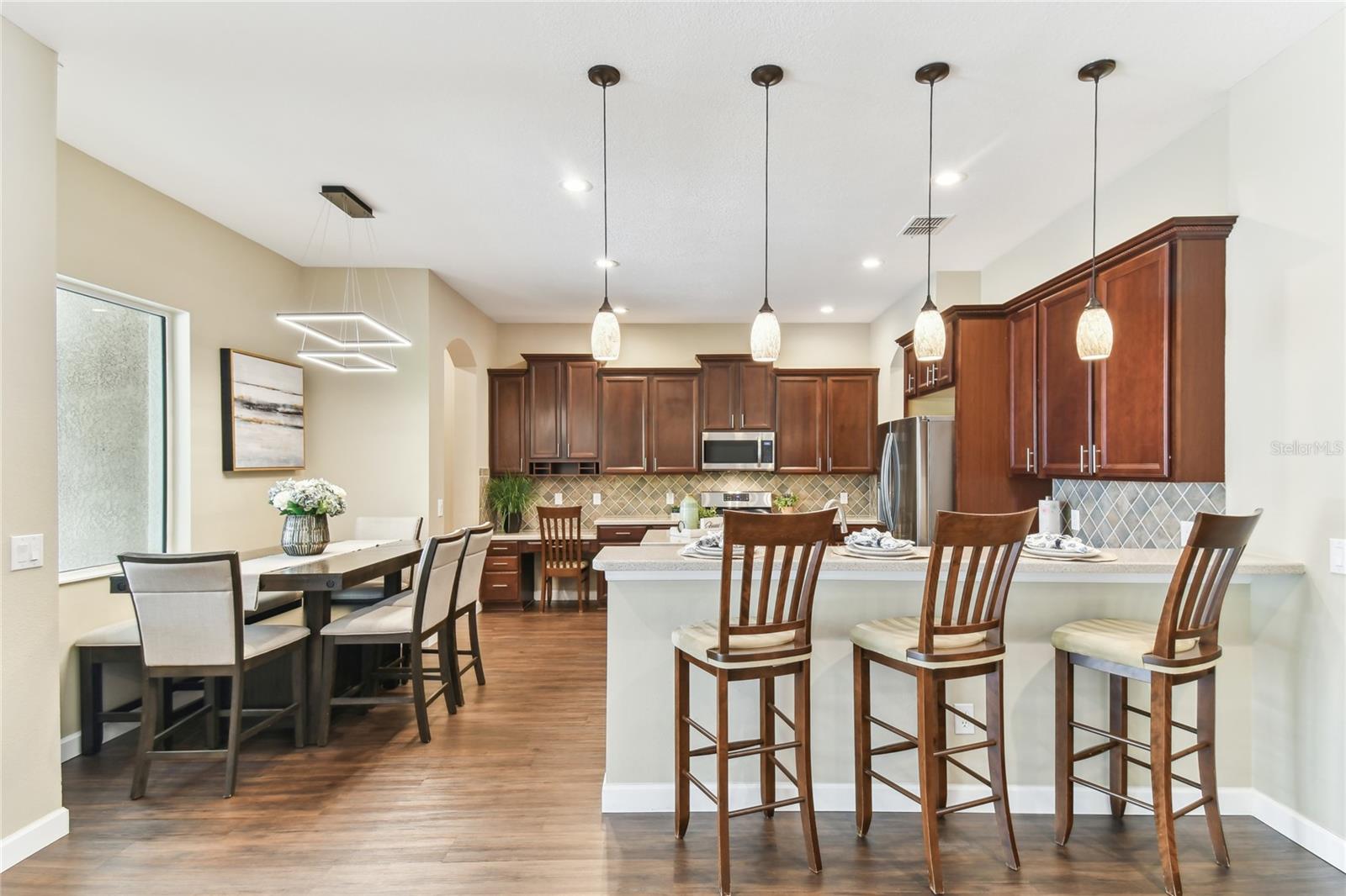 8837 GARDEN PARTY DR, LAND O LAKES, FL, 34637