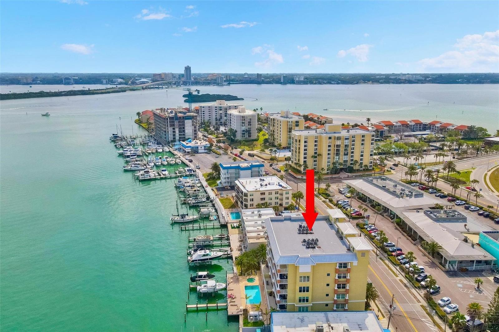 706 BAYWAY BLVD #301, CLEARWATER BEACH, FL, 33767