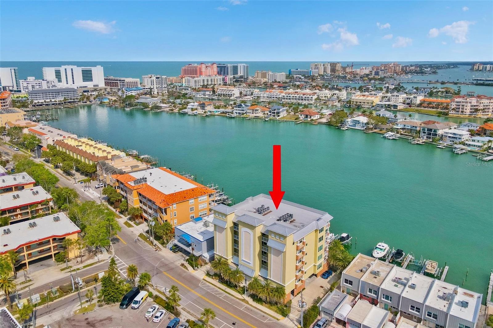 706 BAYWAY BLVD #301, CLEARWATER BEACH, FL, 33767