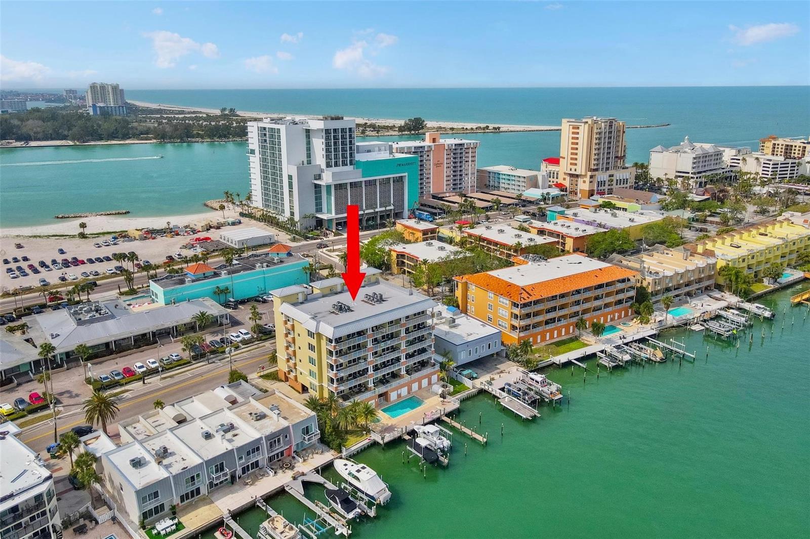706 BAYWAY BLVD #301, CLEARWATER BEACH, FL, 33767