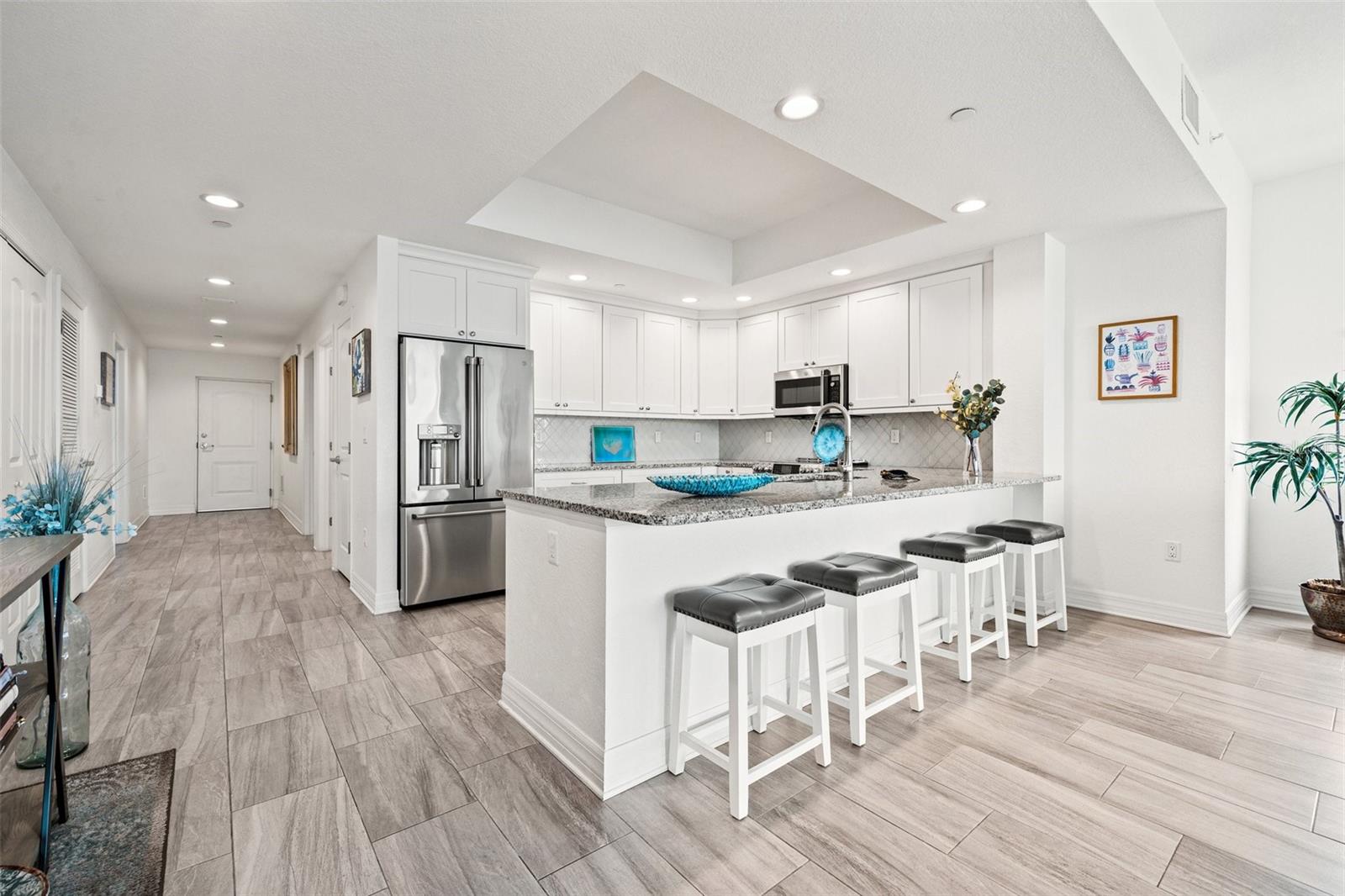 706 BAYWAY BLVD #301, CLEARWATER BEACH, FL, 33767
