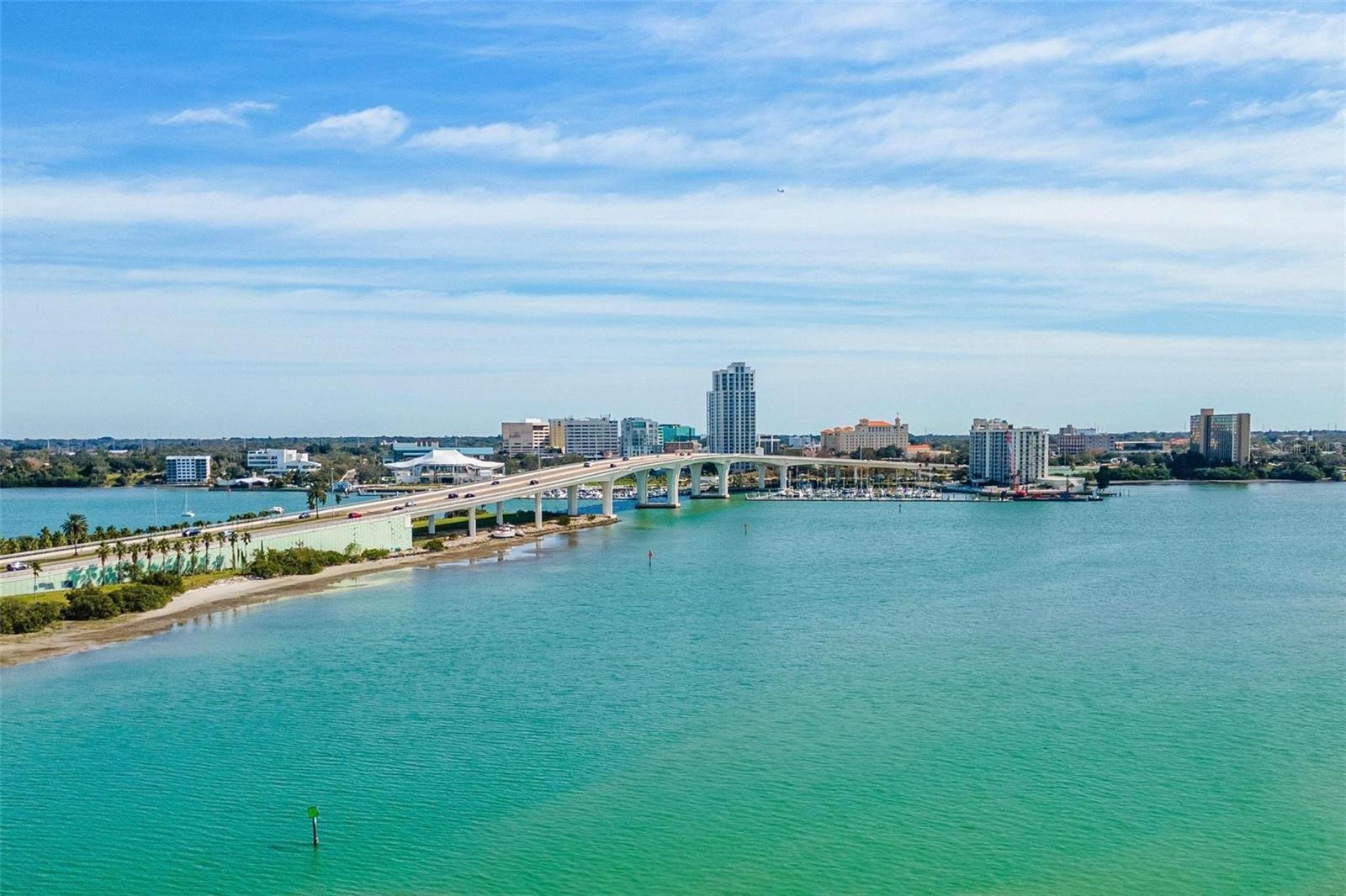 706 BAYWAY BLVD #301, CLEARWATER BEACH, FL, 33767