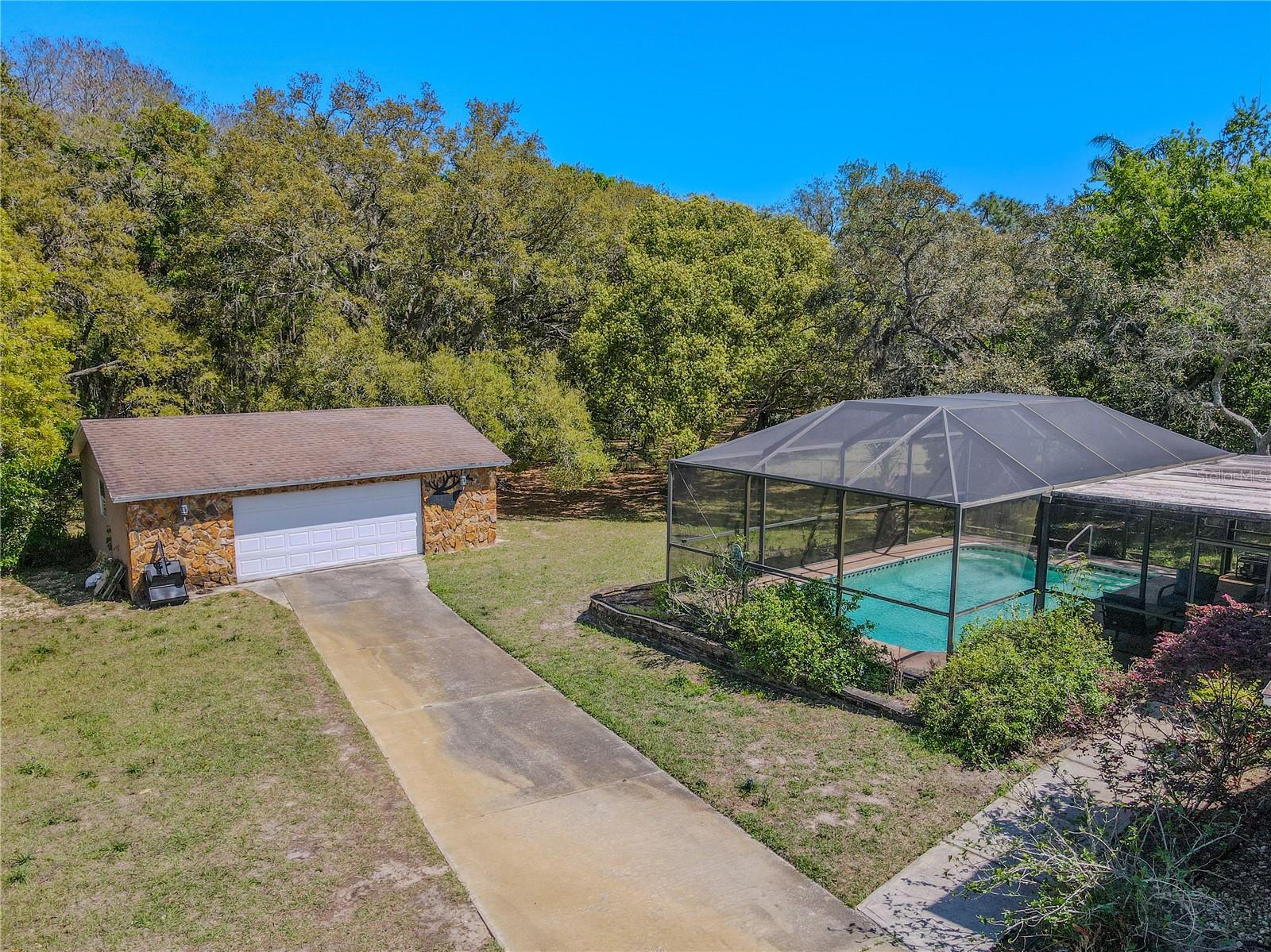 10100 GROVE DR, PORT RICHEY, FL, 34668
