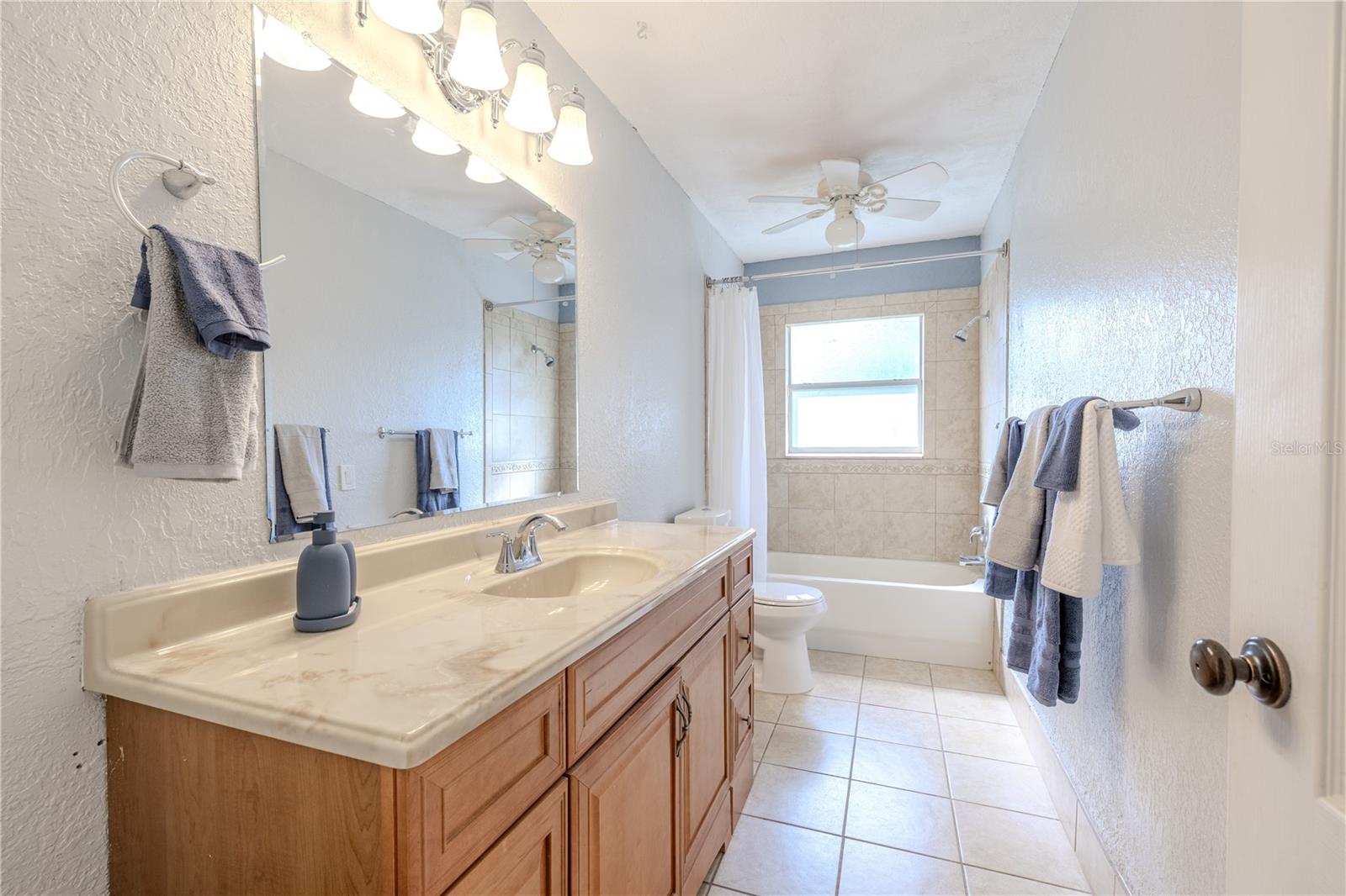 10100 GROVE DR, PORT RICHEY, FL, 34668