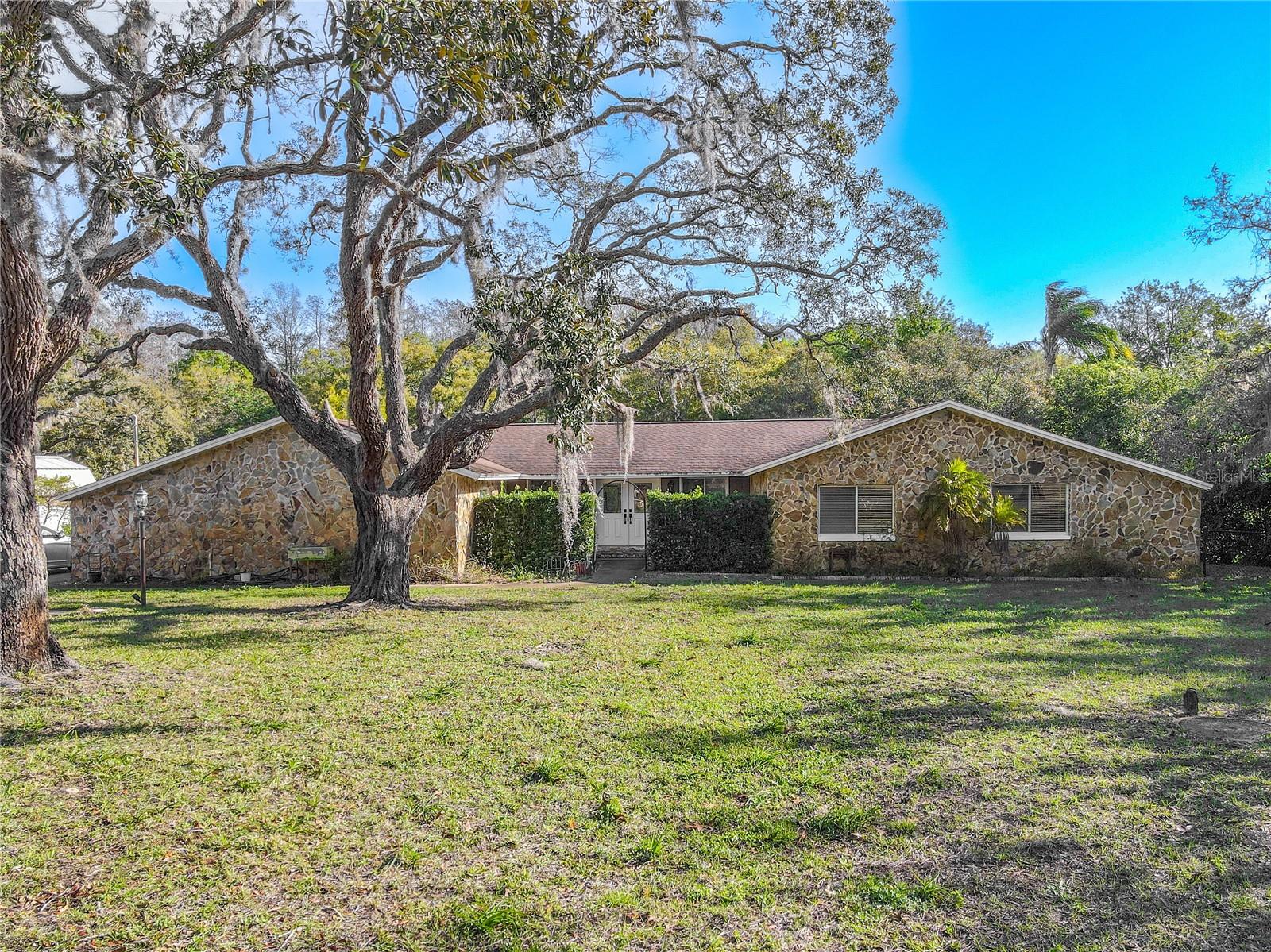 10100 GROVE DR, PORT RICHEY, FL, 34668