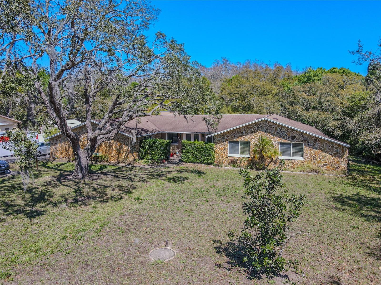 10100 GROVE DR, PORT RICHEY, FL, 34668