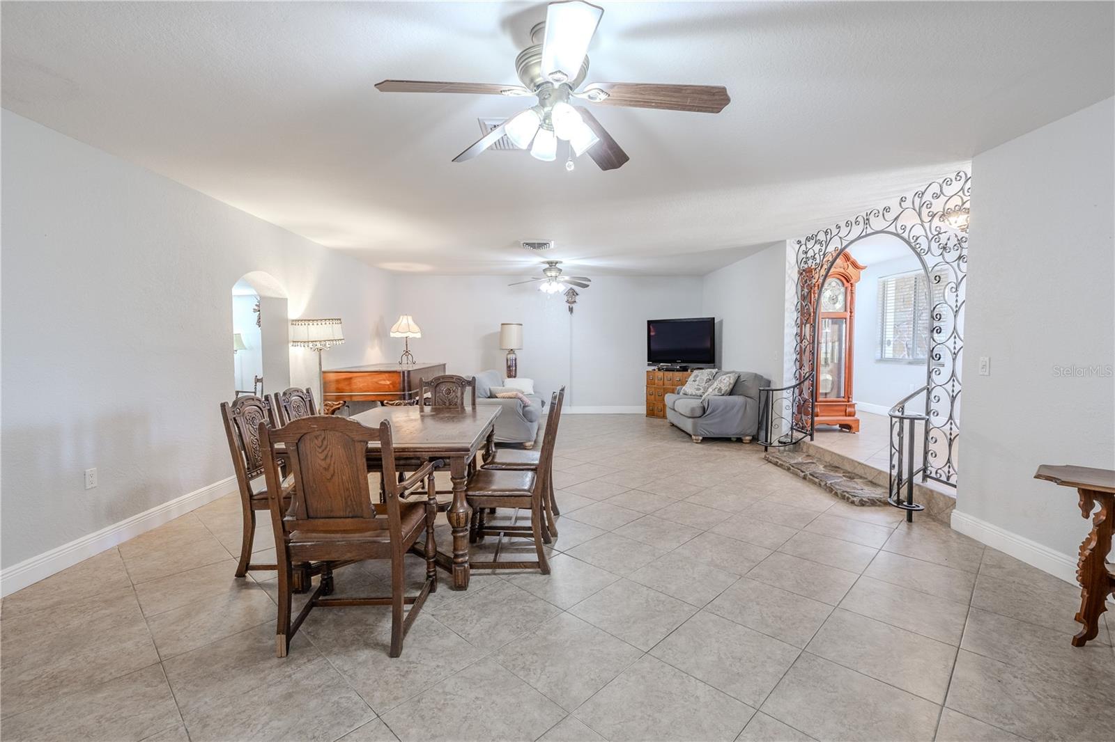 10100 GROVE DR, PORT RICHEY, FL, 34668