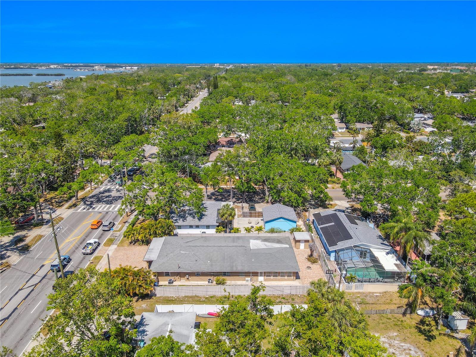 2121 PARK ST N, ST PETERSBURG, FL, 33710