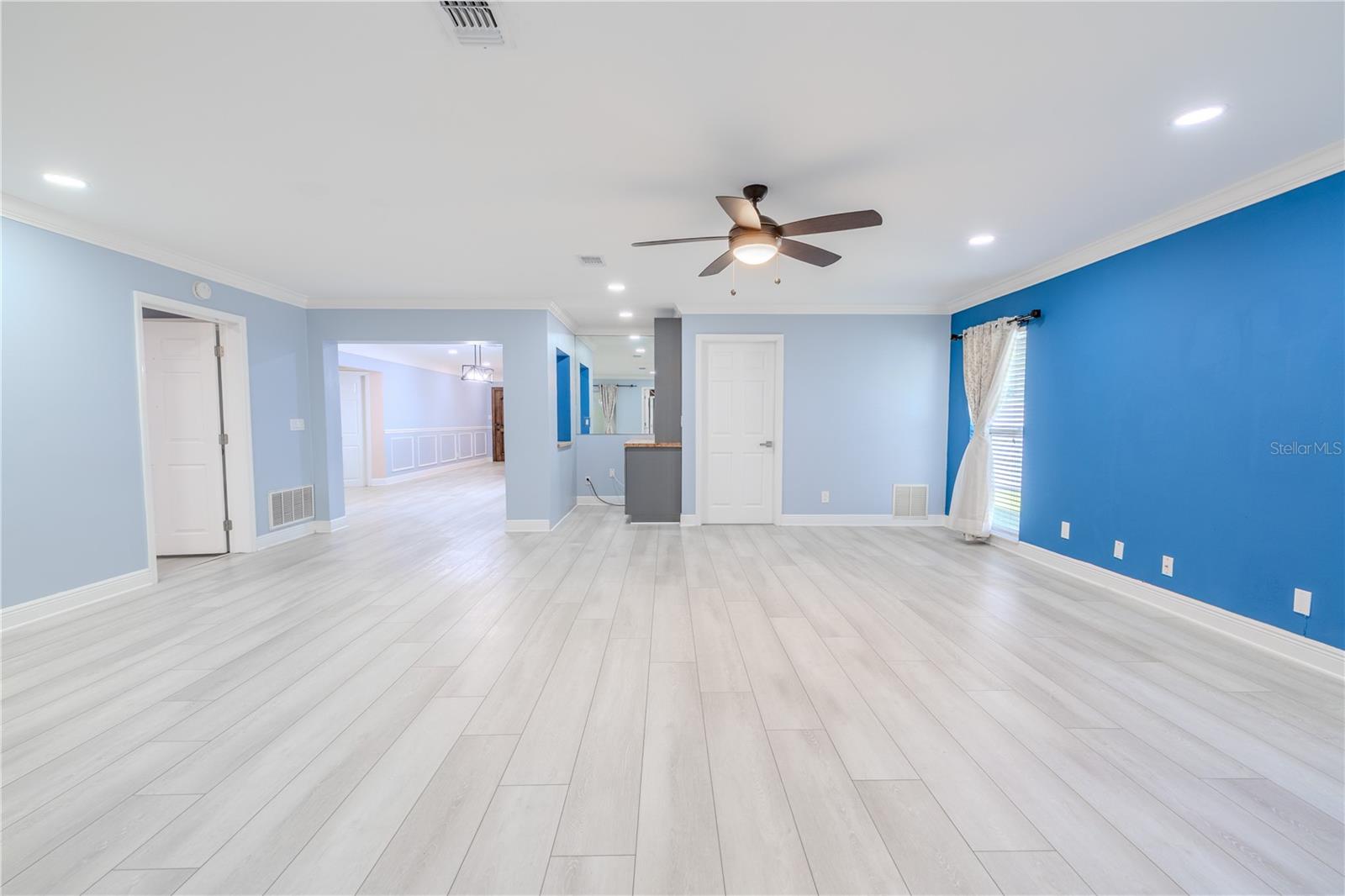 2121 PARK ST N, ST PETERSBURG, FL, 33710