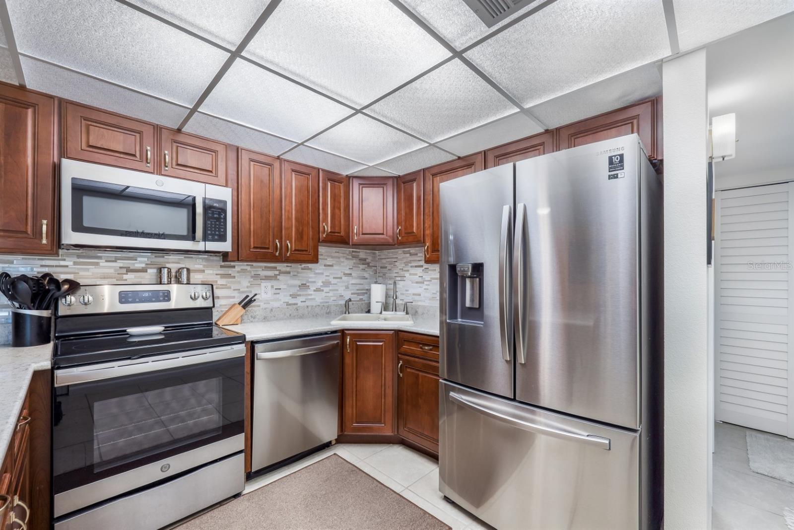 2300 AARON ST #106, PORT CHARLOTTE, FL, 33952