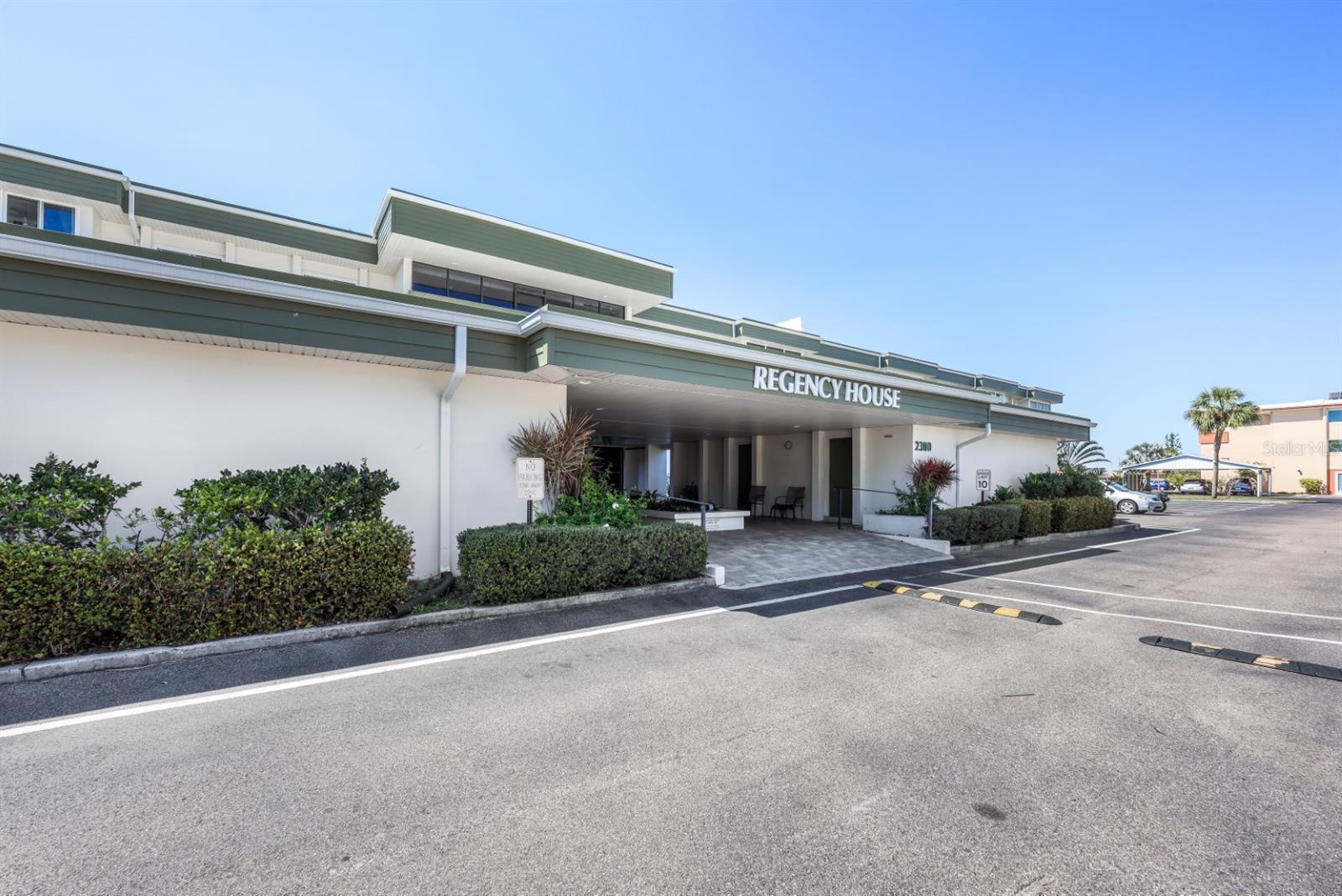 2300 AARON ST #106, PORT CHARLOTTE, FL, 33952