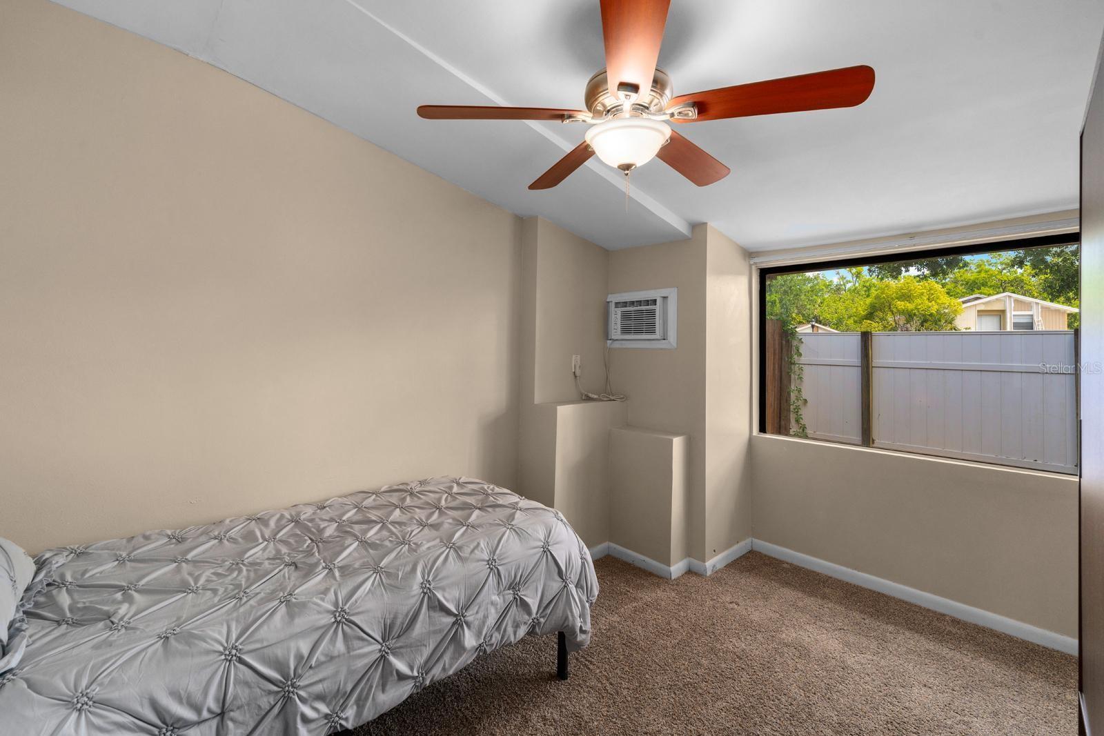 10519 WEEPING WILLOW PL, TAMPA, FL, 33624