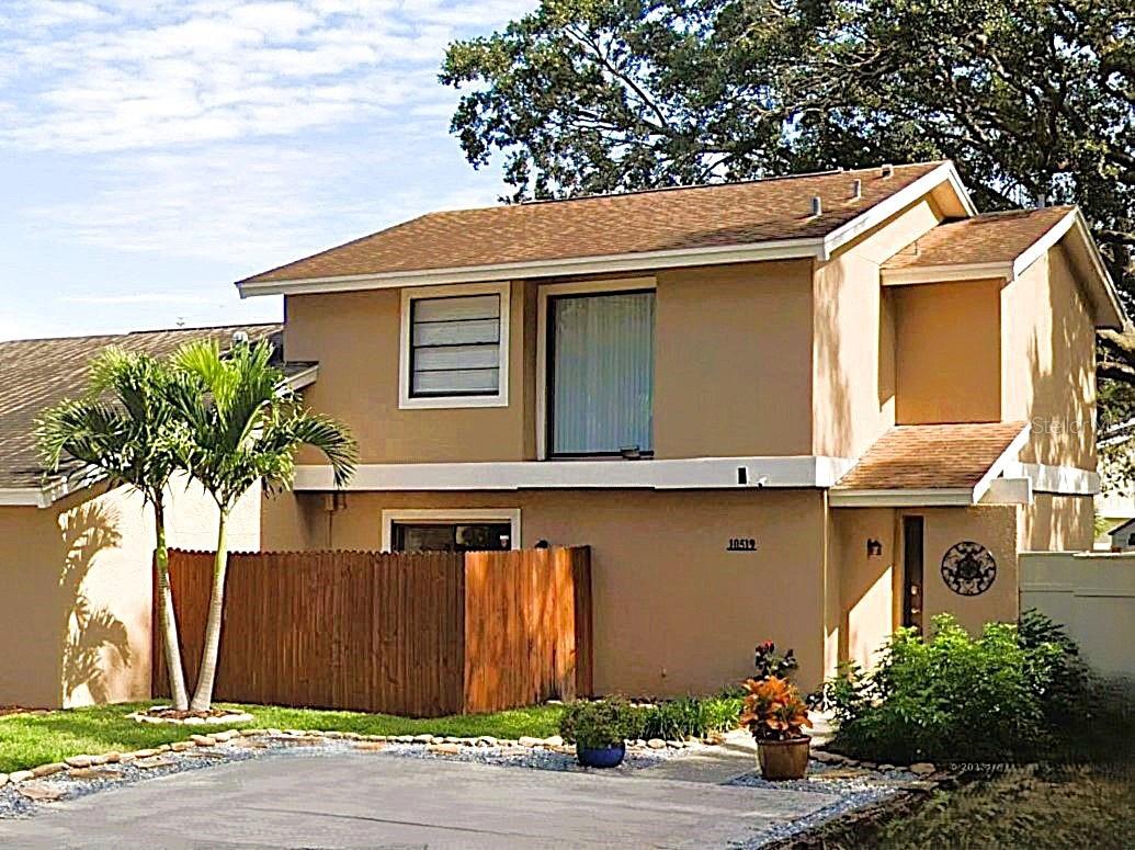 10519 WEEPING WILLOW PL, TAMPA, FL, 33624