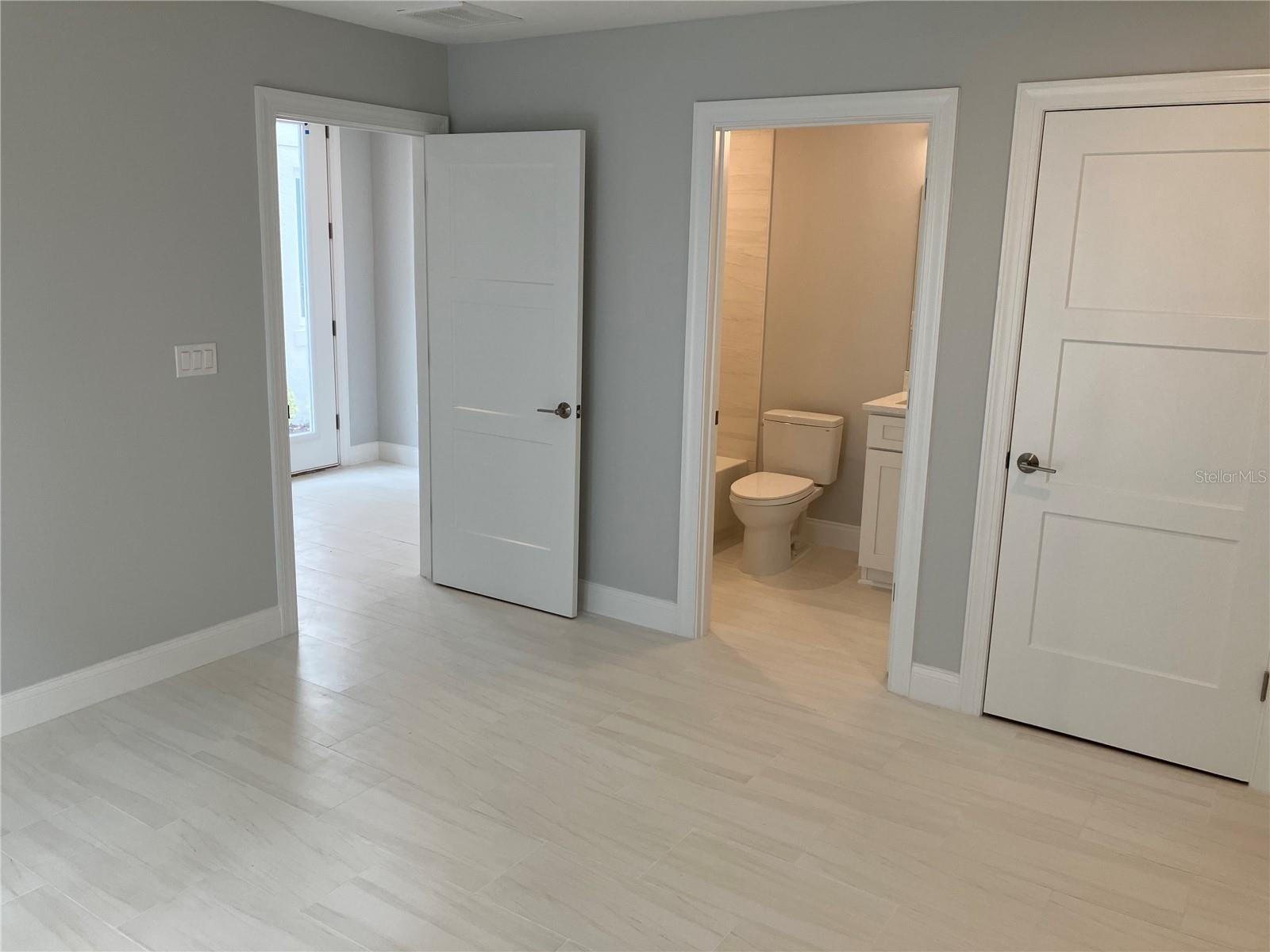 4753 LEGACY PARK DR, TAMPA, FL, 33611