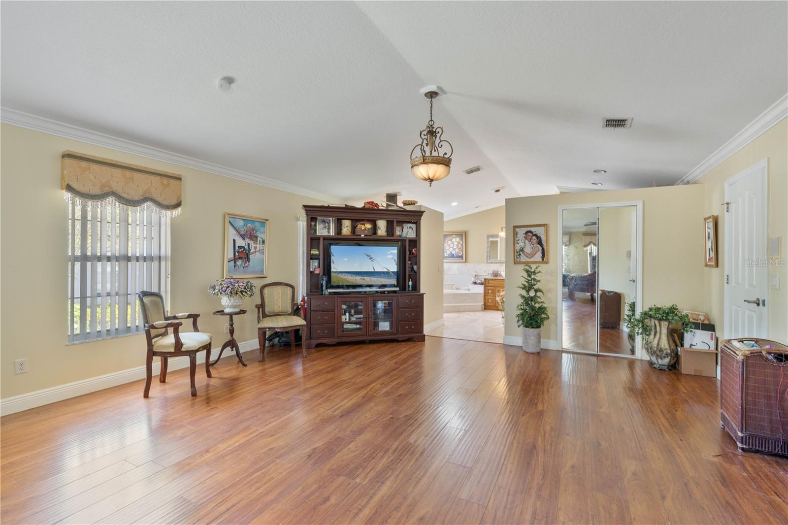1058 W SEAGATE DR, DELTONA, FL, 32725
