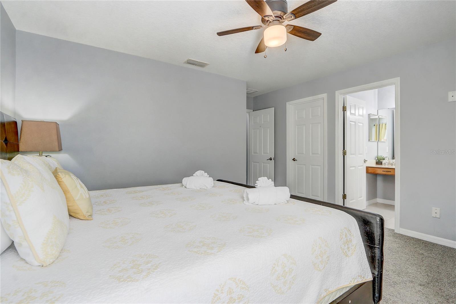 1028 ORANGE COSMOS BLVD, DAVENPORT, FL, 33837