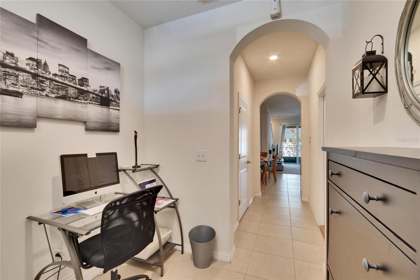 708 BARCLAY WOOD DR, RUSKIN, FL, 33570