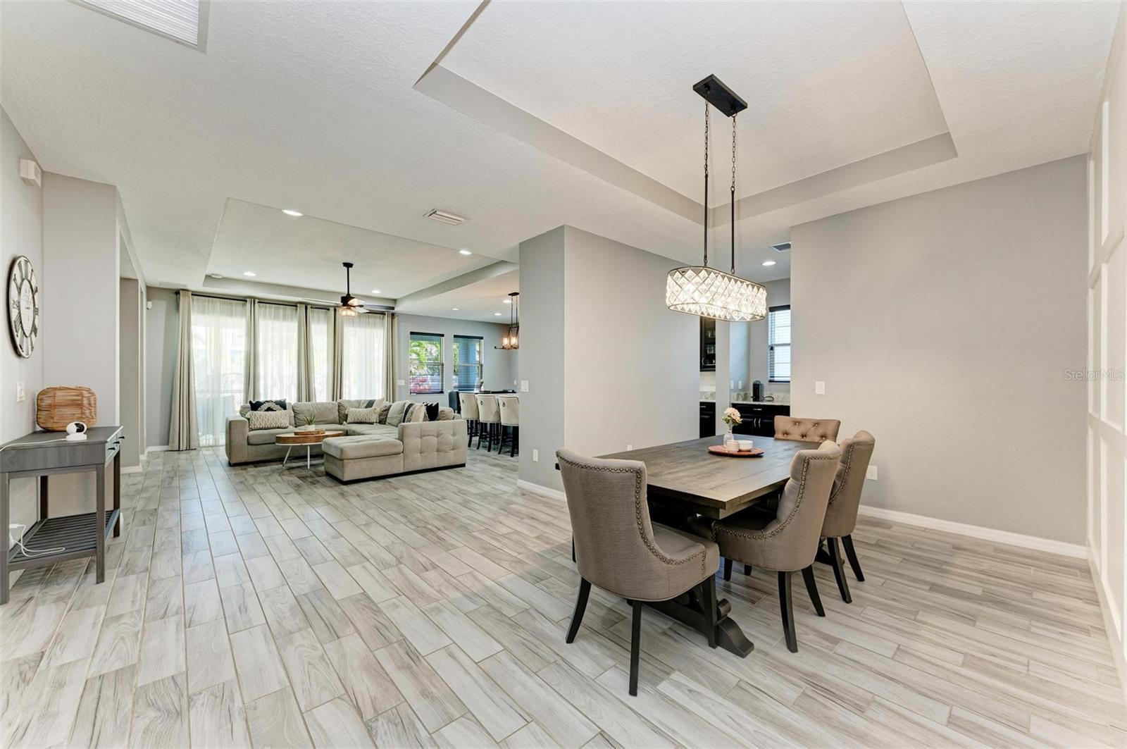 205 SHELL CREEK CT, APOLLO BEACH, FL, 33572