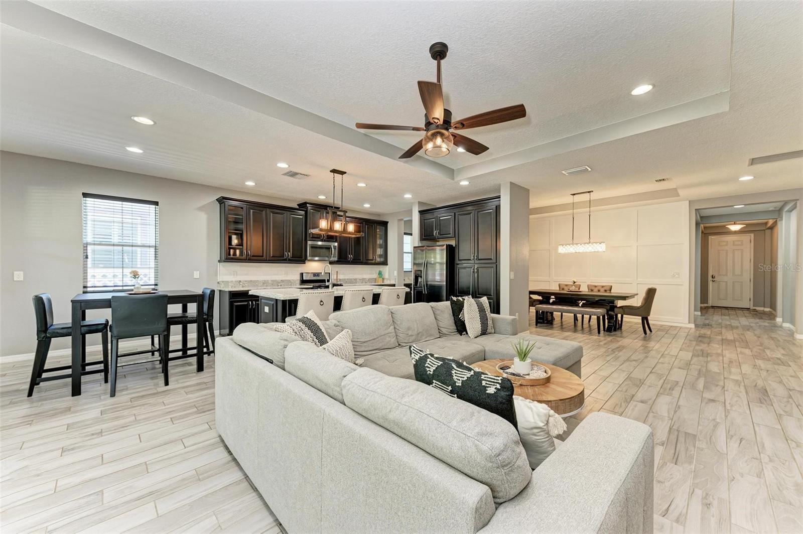 205 SHELL CREEK CT, APOLLO BEACH, FL, 33572