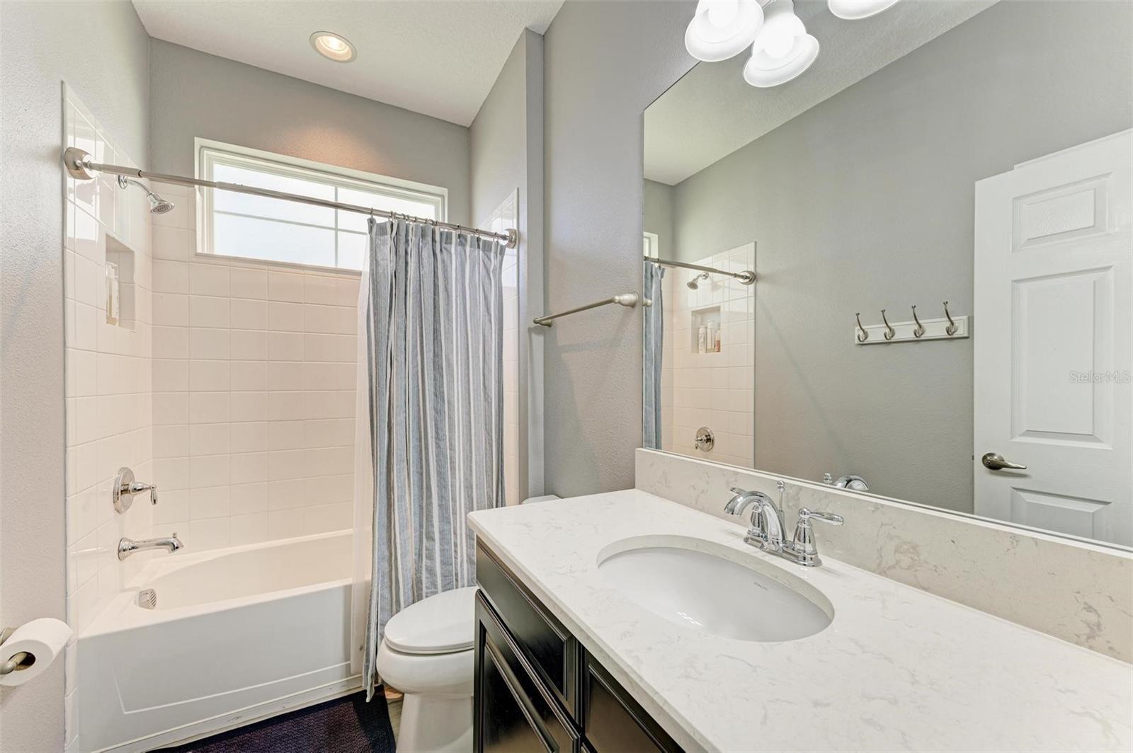 205 SHELL CREEK CT, APOLLO BEACH, FL, 33572