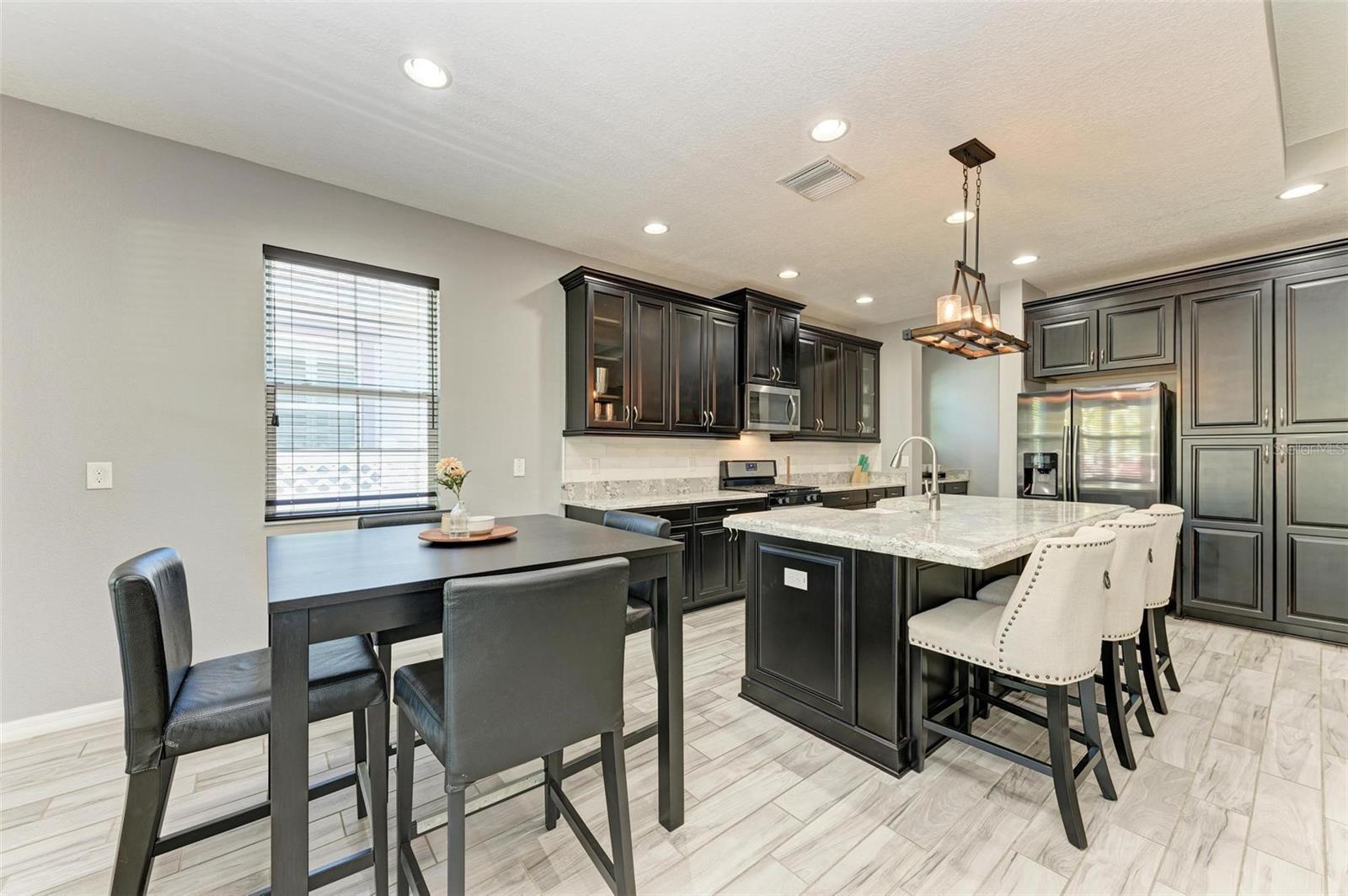 205 SHELL CREEK CT, APOLLO BEACH, FL, 33572