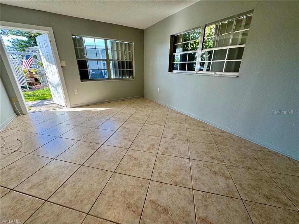 815 COURTINGTON LN #1, FORT MYERS, FL, 33919