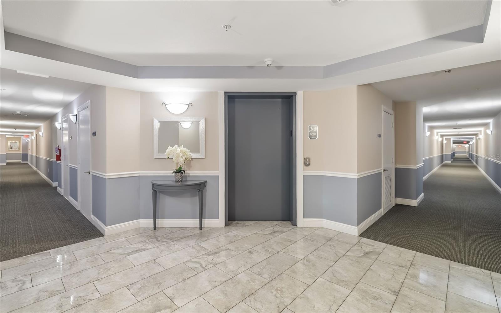 808 3RD AVE W #205, BRADENTON, FL, 34205