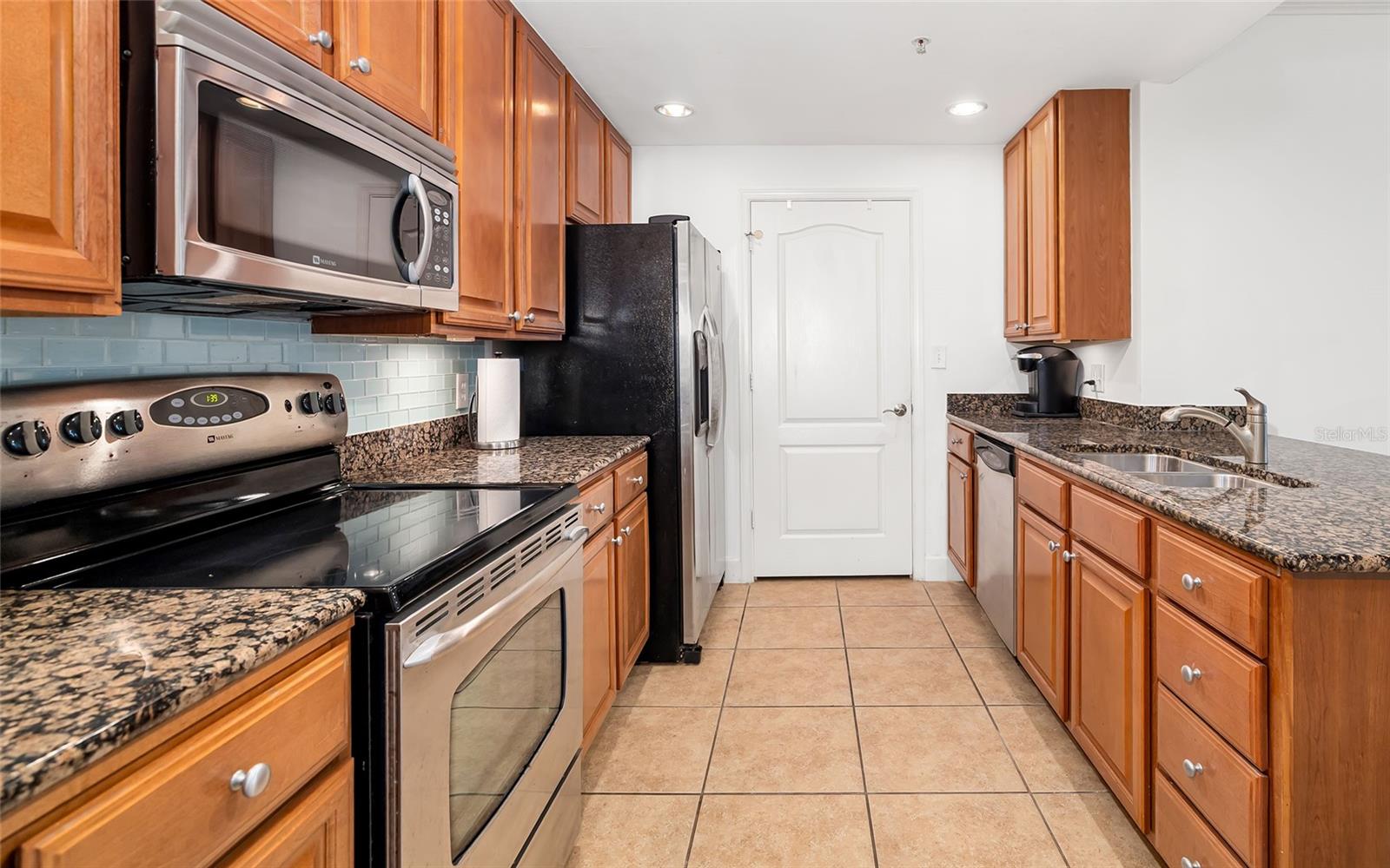 808 3RD AVE W #205, BRADENTON, FL, 34205