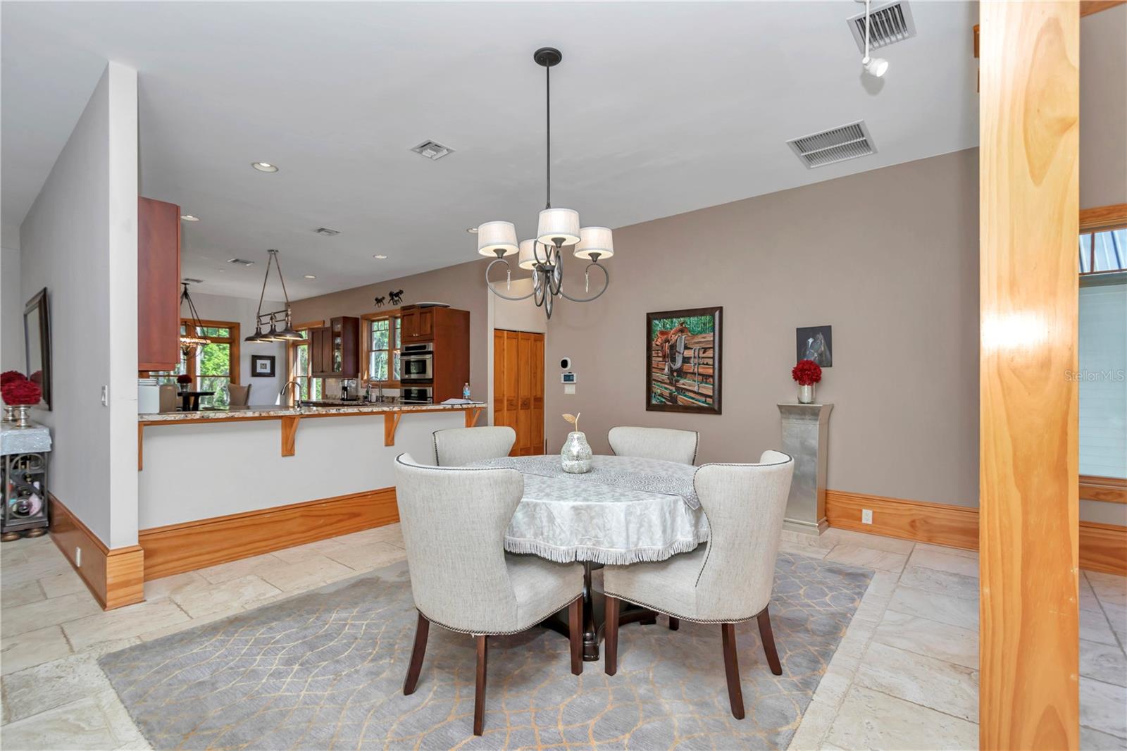 OM697211 Property Photo