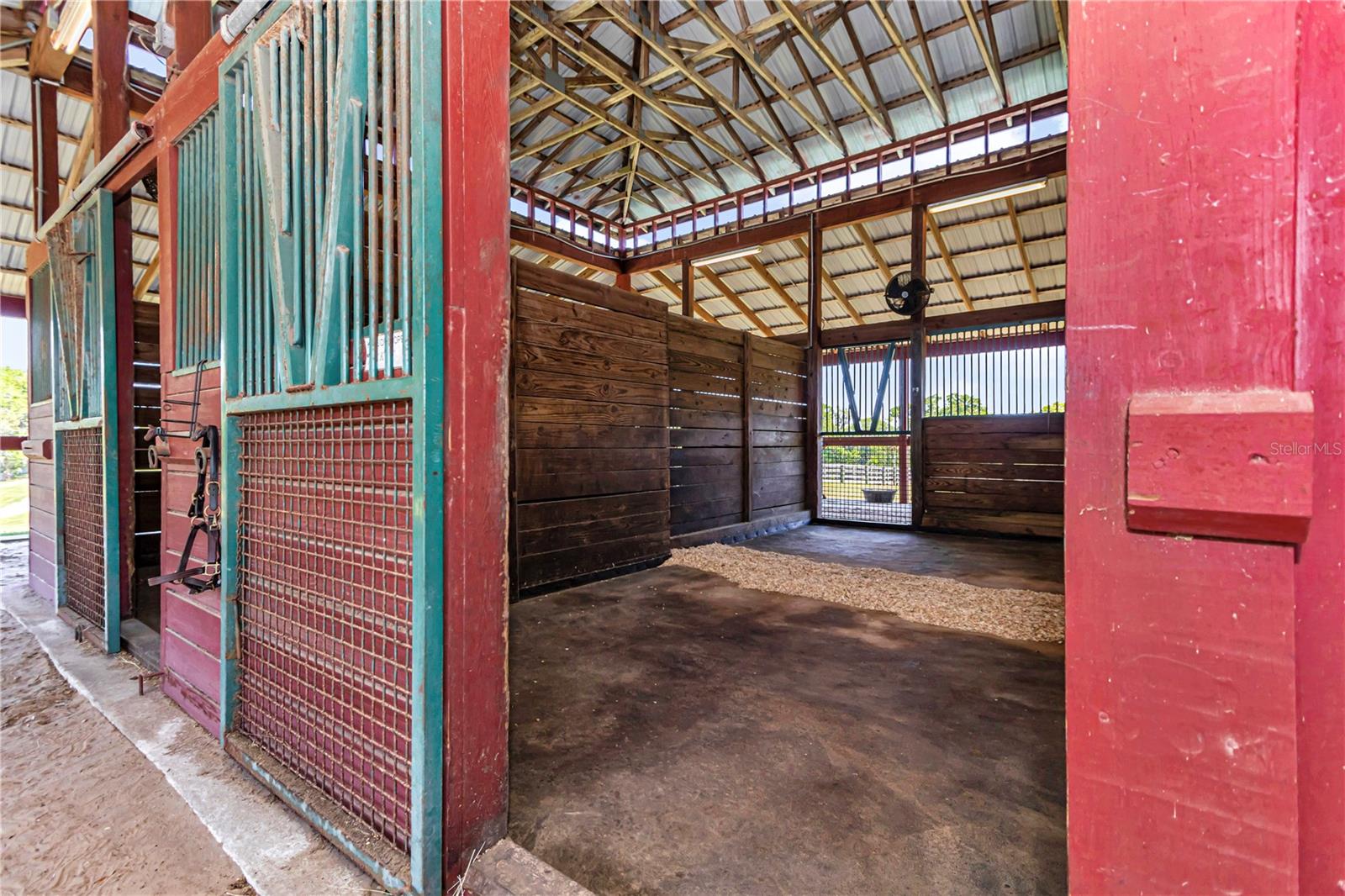 OM697211 Property Photo