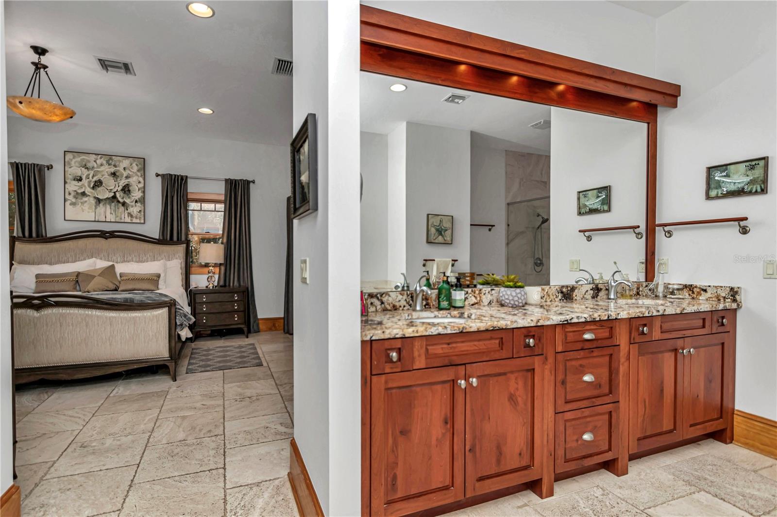 OM697211 Property Photo