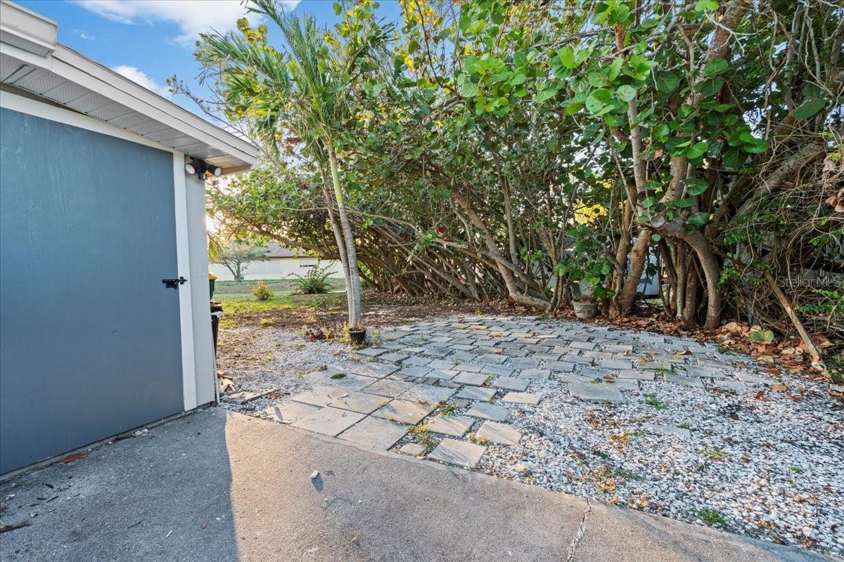 146 FRANCIS DR NE, PORT CHARLOTTE, FL, 33952