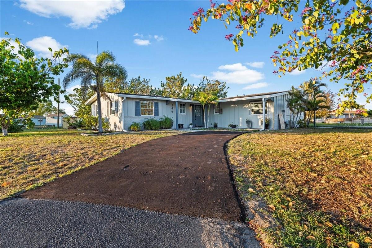 146 FRANCIS DR NE, PORT CHARLOTTE, FL, 33952