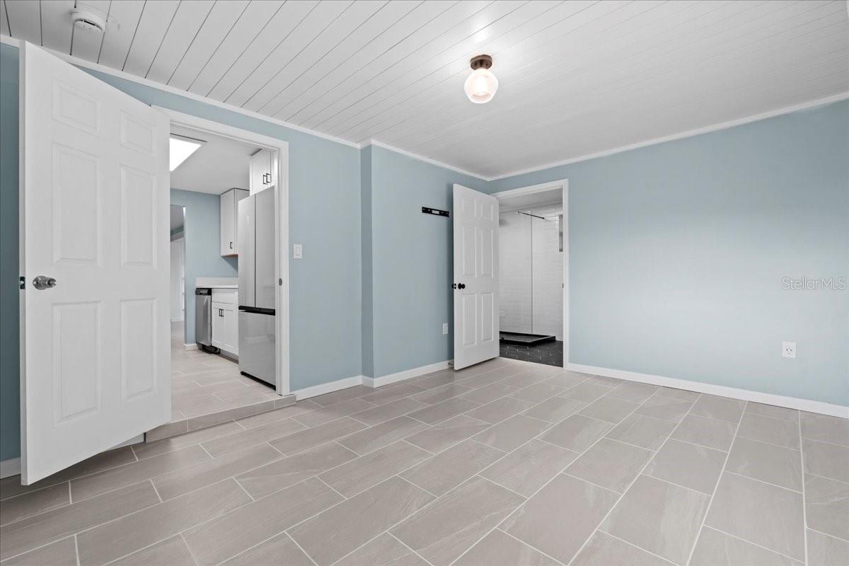 146 FRANCIS DR NE, PORT CHARLOTTE, FL, 33952
