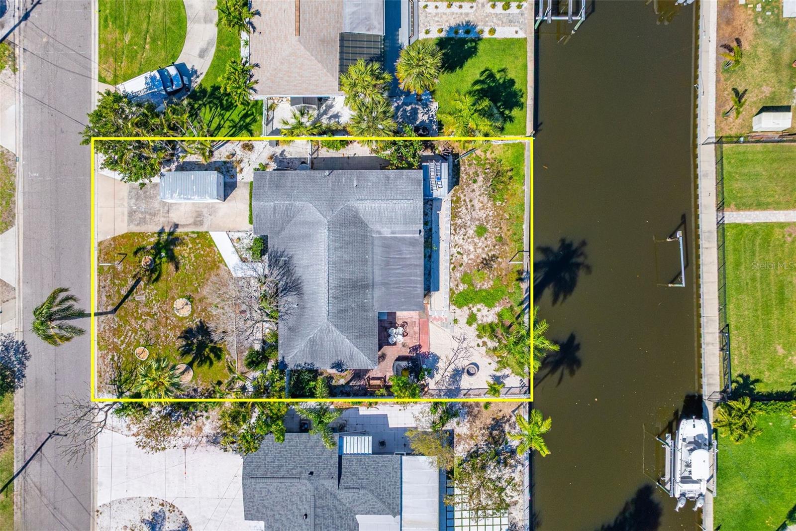 223 94TH AVE NE, ST PETERSBURG, FL, 33702