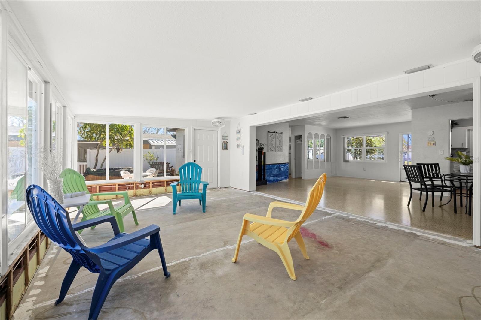 223 94TH AVE NE, ST PETERSBURG, FL, 33702