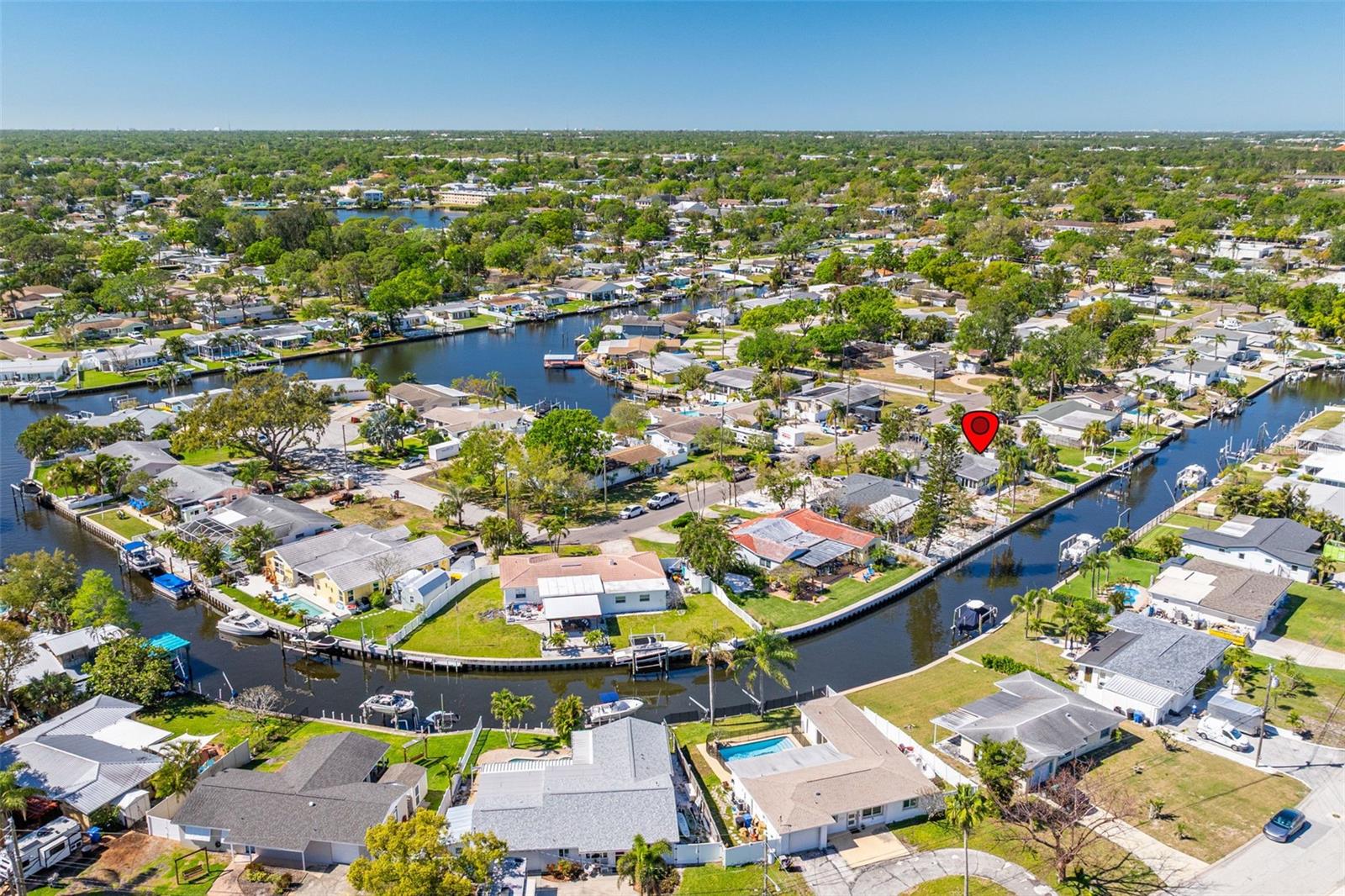 223 94TH AVE NE, ST PETERSBURG, FL, 33702
