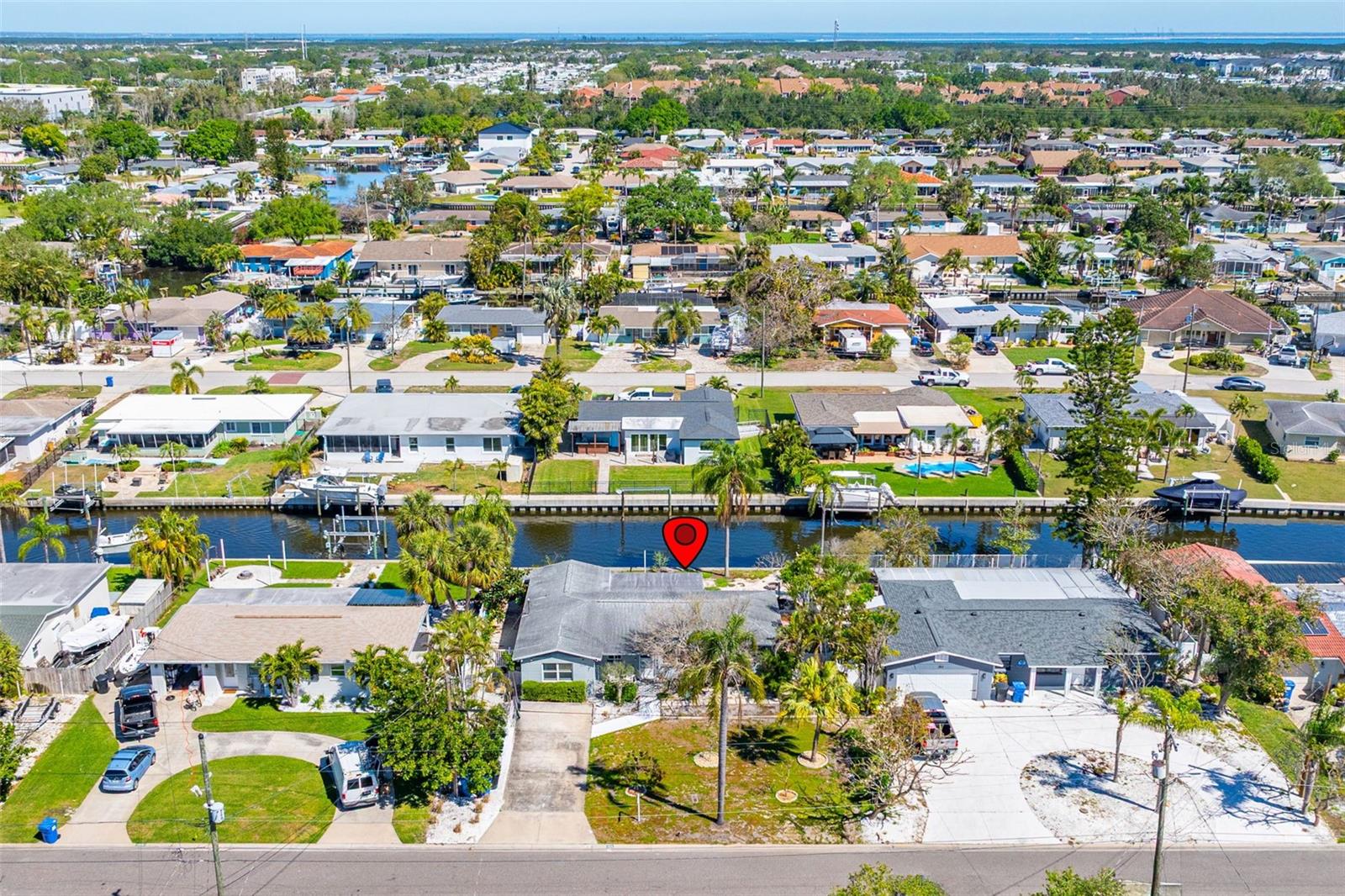 223 94TH AVE NE, ST PETERSBURG, FL, 33702