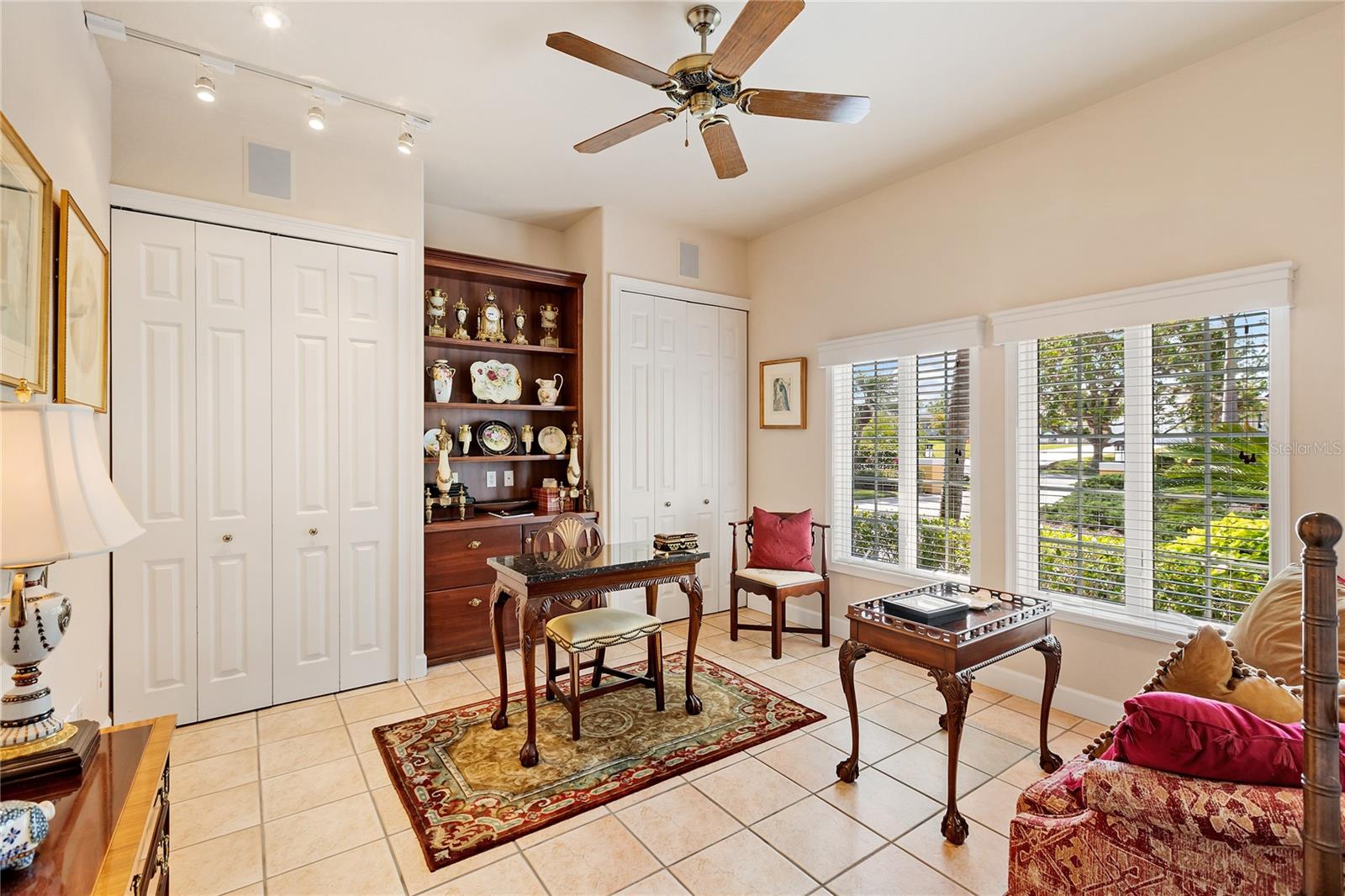 N6137807 Property Photo